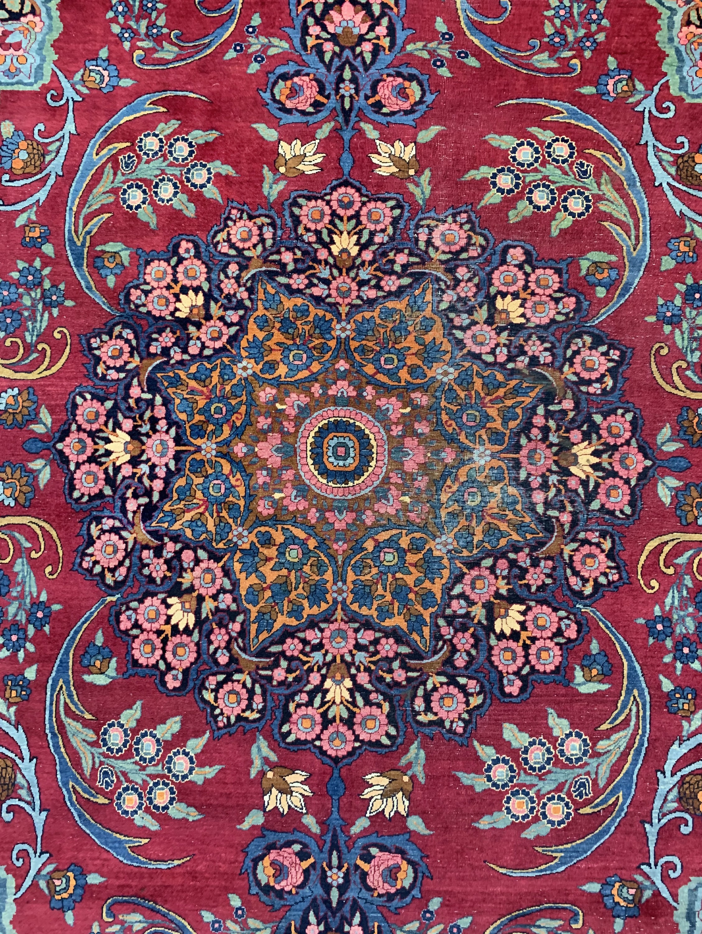 Detail c: Yazd antik, signiert, Persien, um 1910/1920, Wolle auf Baumwolle, ca. 420 x 295 cm, EHZ: 3