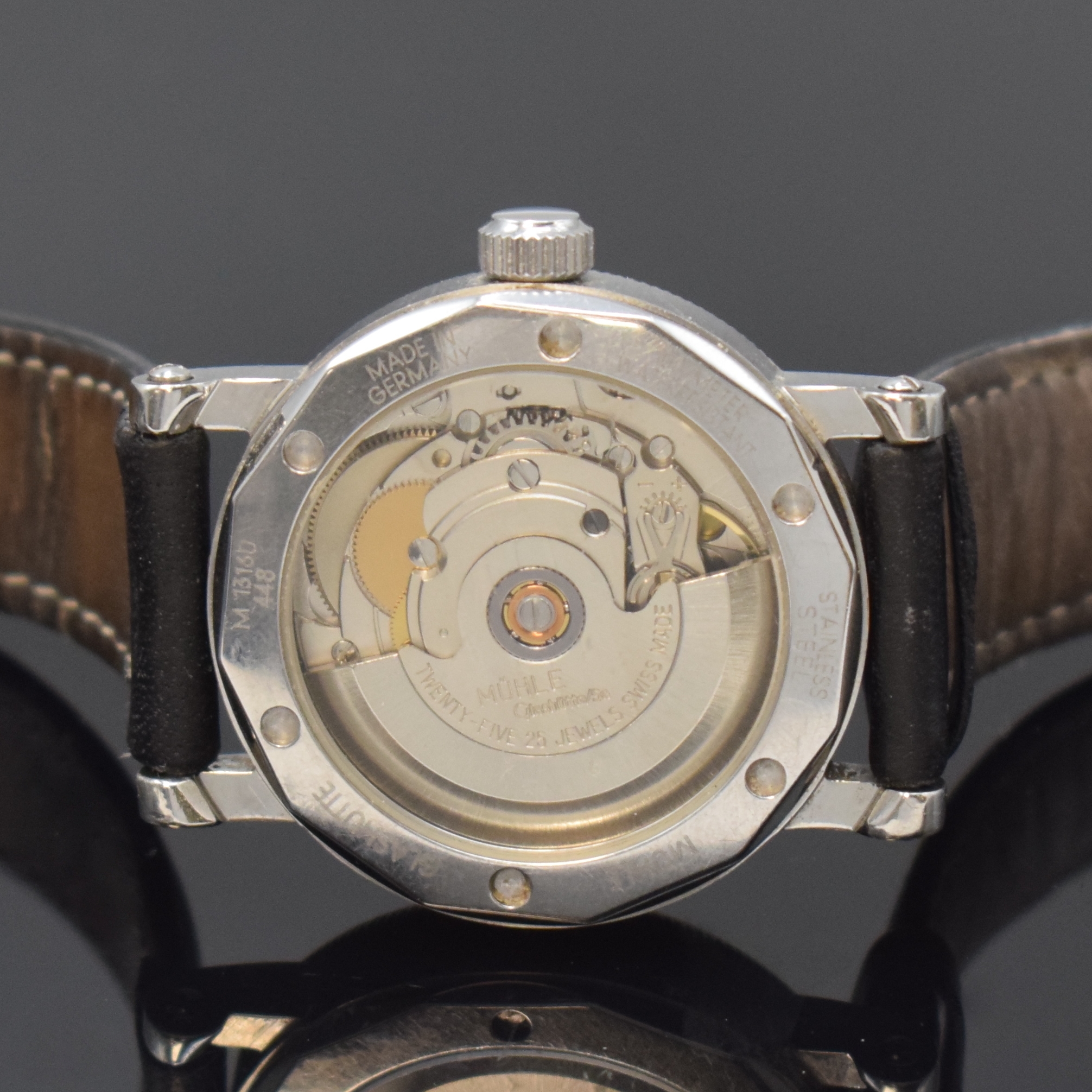 Detail d: NAUTISCHE INSTRUMENTE MÜHLE GLASHÜTTE Damenarmbanduhr Referenz M 13160, Schweiz/Deutschland 1990er Jahre, Automatik, Edelstahlgeh. inkl. Lederband ...