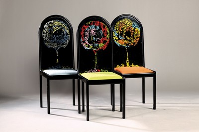 Image 26774108 - 6 chairs, designed by Björn Wiinblad, Rosenthal, "The Four Seasons", from 1976, well-known design by the world-famous designerfor Rosenthal, lim. Edition of 300 pieces, wood with black high-gloss lacquer, decor style. Tree of life, modern design, committed to the circle, semicircles and the square, signed in the decoration, partly numbered, cheerful ensemble, H. approx. 110 cm, Sh. approx. 45 cm, slight damage of usage, condition 2-3, certificates are available as copies (Paint abrasion, scratch marks and a chair with a stress crack)