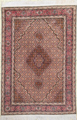 Image 26774200 - Tabriz fine (50 Raj), Persia, end of 20th century, corkwool with silk, approx. 150 x 103cm, approx. 500,000 Kn/sm, condition: 1-2. Rugs, Carpets & Flatweaves