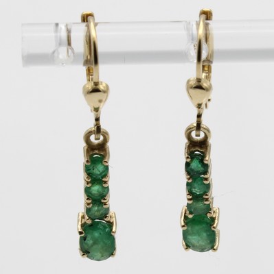 Image Paar Ohrgehänge mit Smaragden