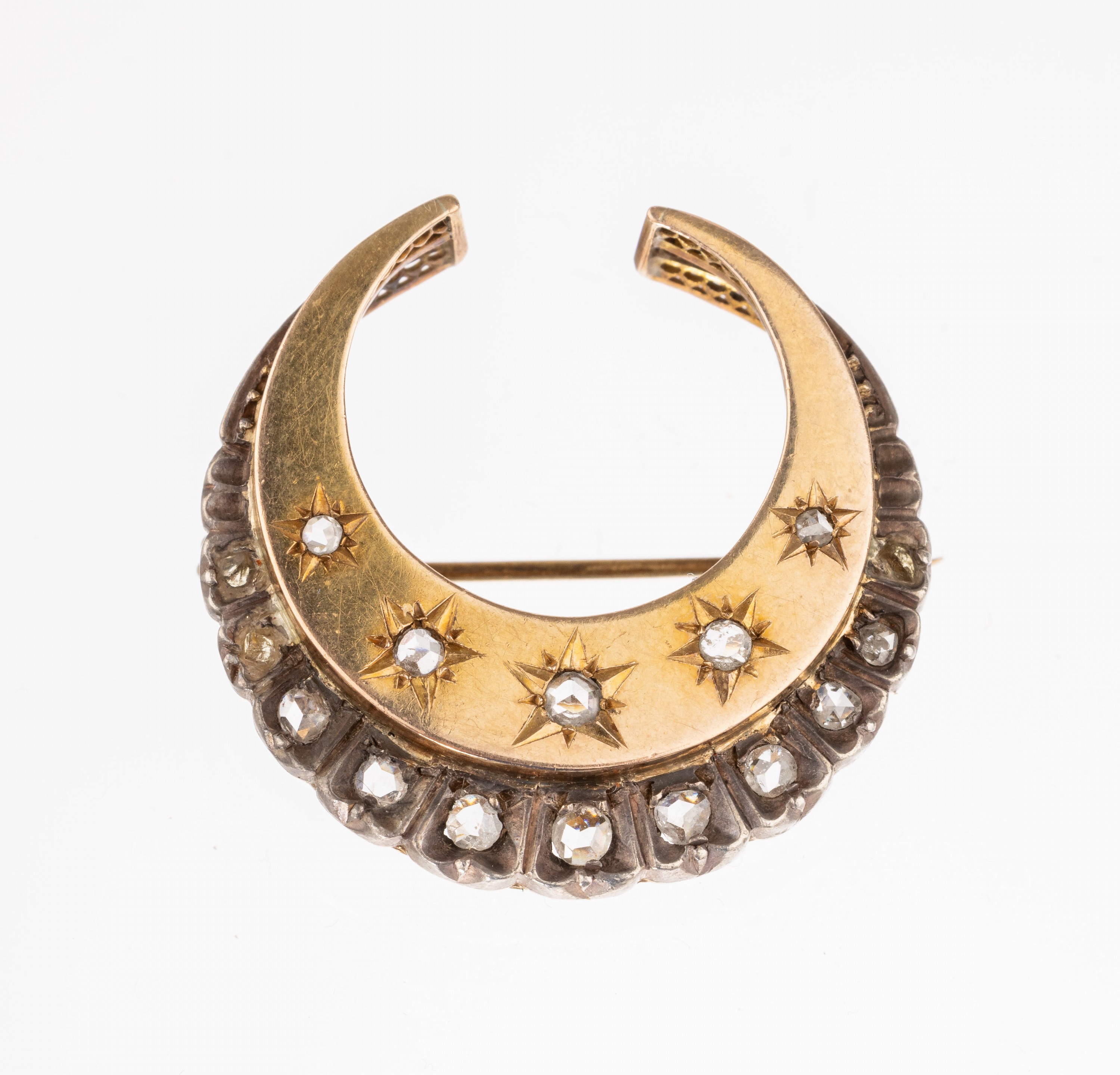 Brosche mit Diamanten, wohl Österreich um 1880, GG 585/000 und Silber, Mondsichel-Form 16 Diam.-Rosen zus. ca. 0.26 ct (1 Stein fehlt), total ca. ...