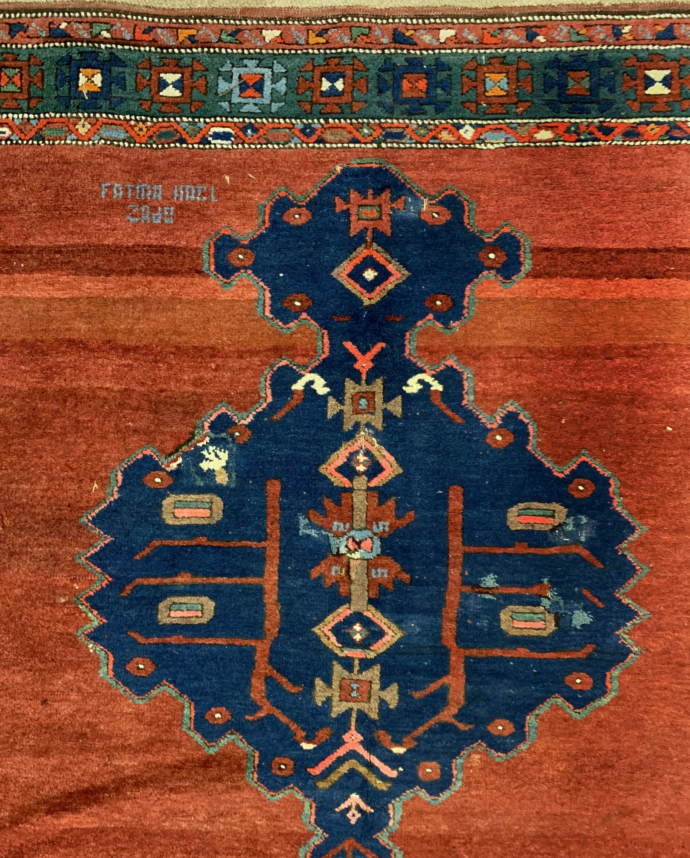 Detail b: Armenischer Kazak antik, signiert, Kaukasus, um 1900, Wolle auf Wolle, ca. 204 x 150 cm, EHZ: 2-3, (Alte Restaurierungen)