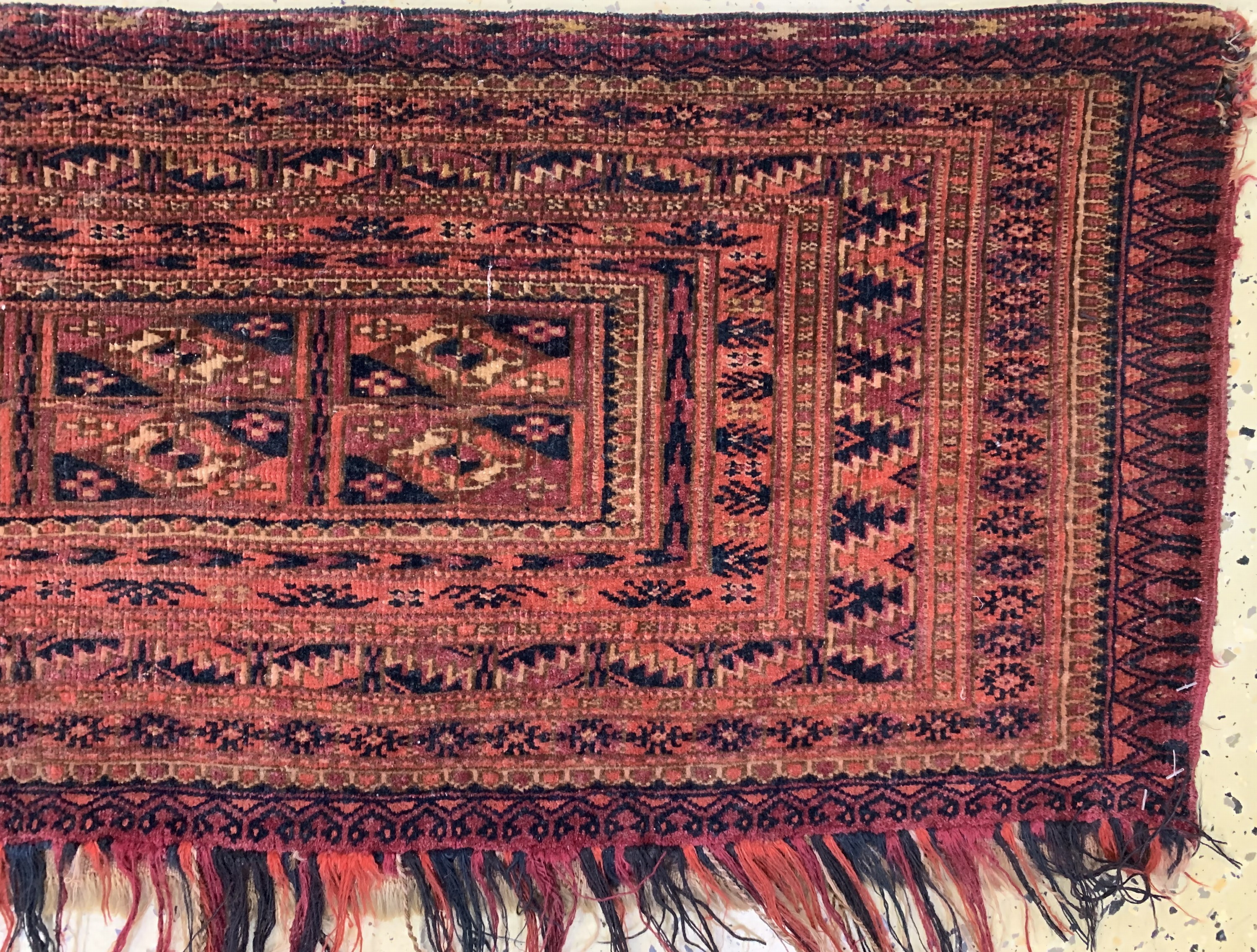 Detail a: Tekke Torba antik, Turkmenistan, Ende 19.Jhd, Wolle auf Wolle, ca. 120 x 40 cm, EHZ:3