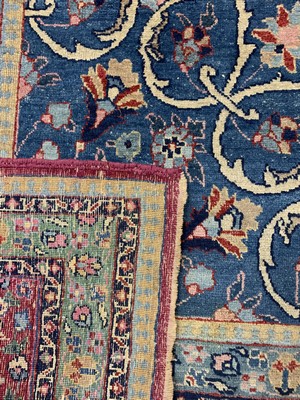 26774633h - Antique Khorasan, Persia, around 1900, wool oncotton, approx. 408 x 283 cm, condition: 3. Rugs, Carpets & Flatweaves