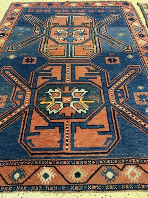 26774639f - 2 lots of Kazak antique, Caucasus, around 1900, wool on wool, approx. 160 x 105 cm, condition: 3-4. Rugs, Carpets & Flatweaves