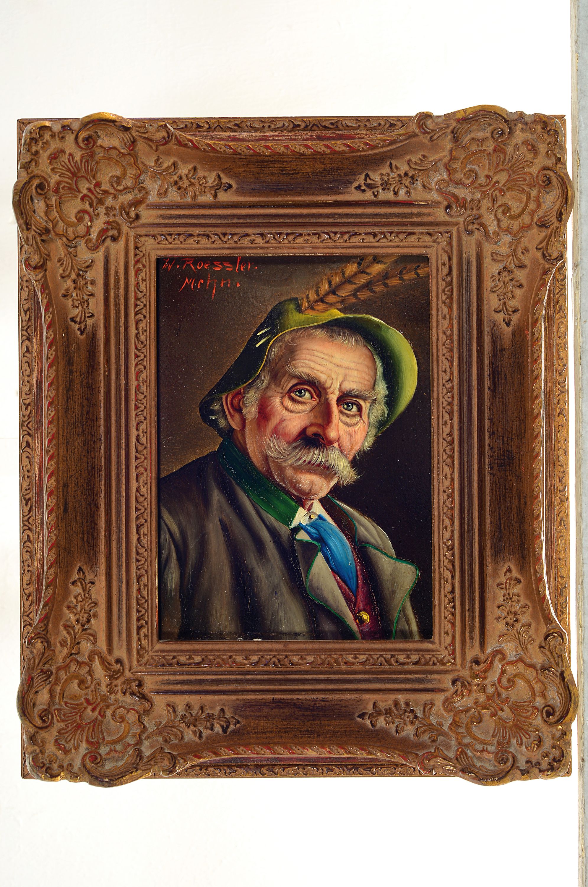 Detail k: Walter Roessler, 1893-1960 München, zwei Porträts von Bauern mit Hut, Öl/Holz, links oben sign. W. Roessler Mchn, je ca. 18x13.5cm, R. ca. 29x24cm
