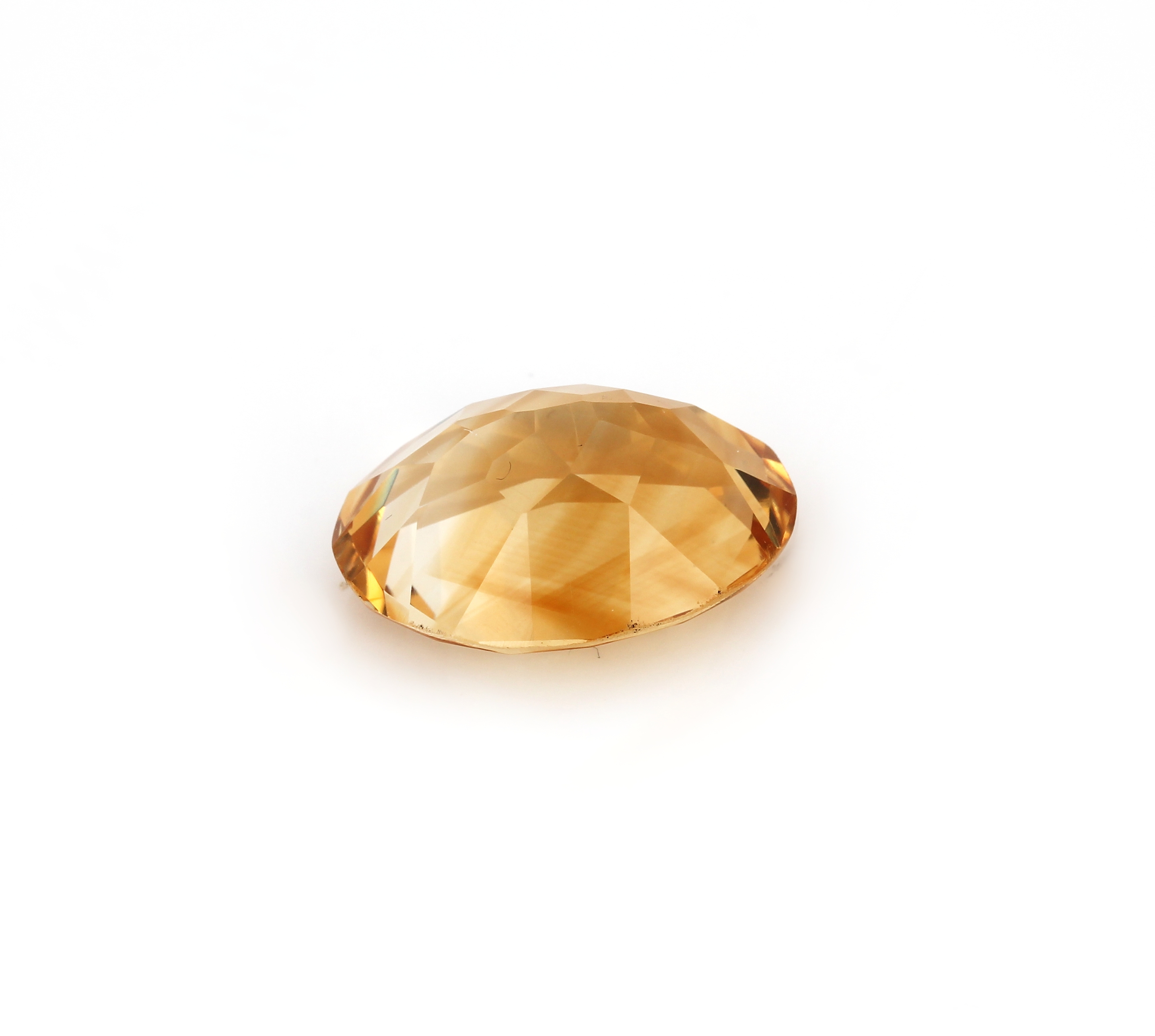 Detail b: Lot 5 lose facett. Citrine, zus. 71.5 ct, 2 x oval, 1 x Rechteck, 1 x Carree, 1 x Emerald Cut, schöne Farbe