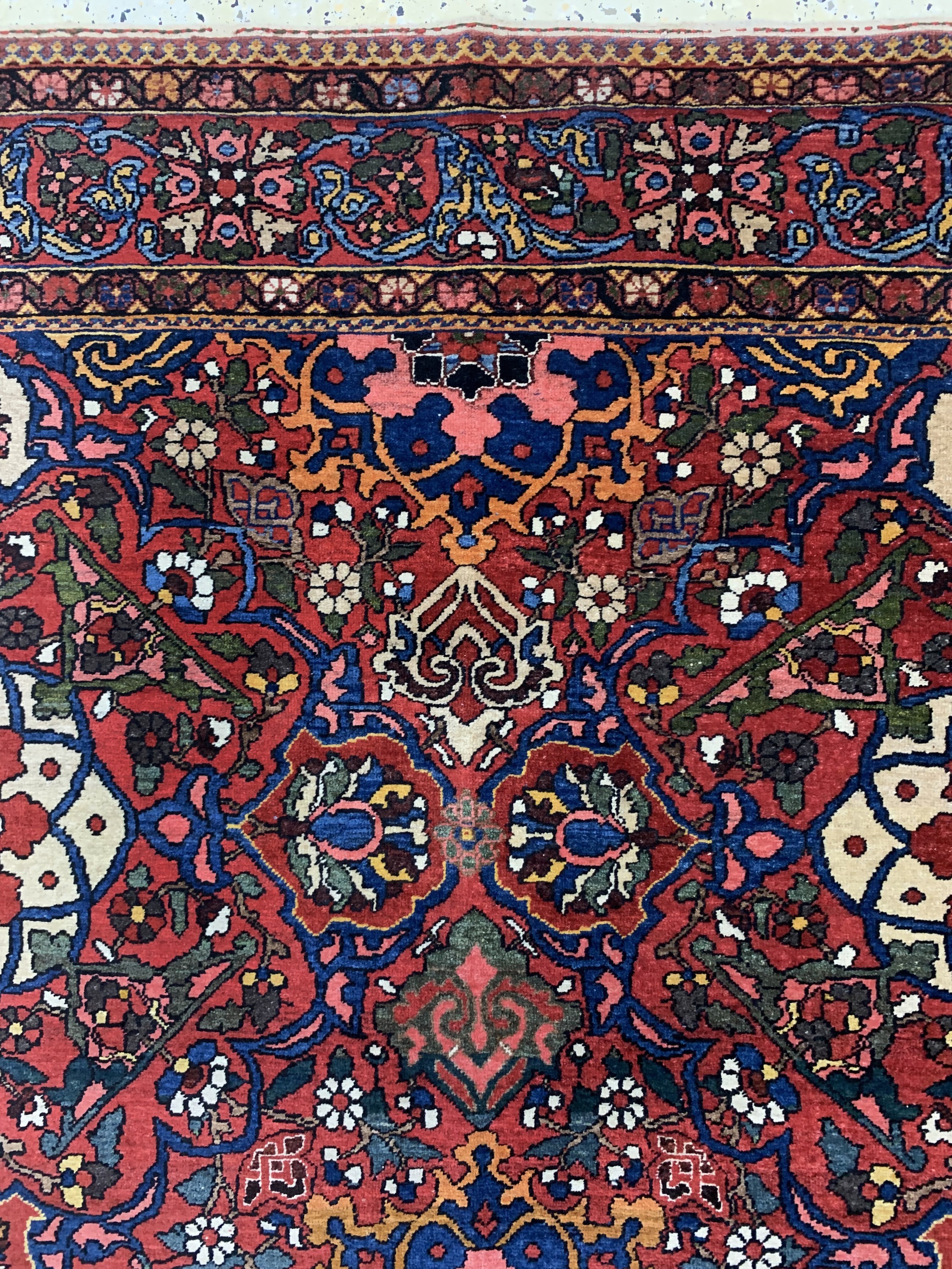 Detail c: Bachtiar Saman alt, Persien, Anfang 20.Jhd,Wolle auf Baumwolle, ca. 223 x 145 cm, gereinigt, EHZ: 2