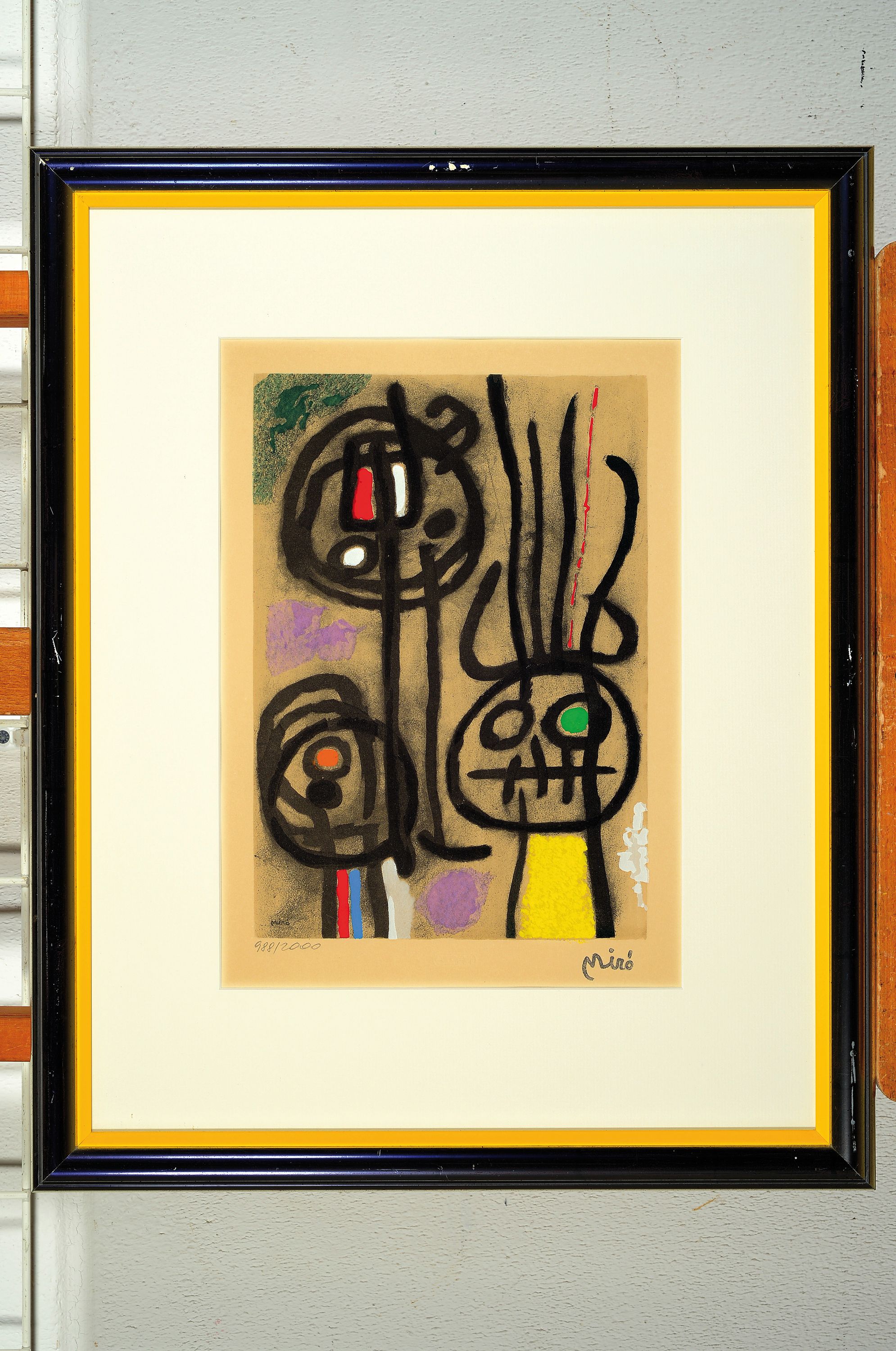 Detail a: Joan Miro,1893-1983, vier Farblithografien mit Pochoir, 60er Jahre,unter der Darstellung Stempelsignatur, links num. 988/2000, Prägestempel der ...