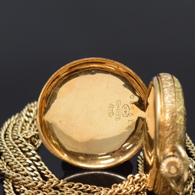 26778157d - WALTHAM small 14k yellow gold hunting cased pocket watch with 14k yellow gold chain, USA around 1910, floral engraved 3 cover-gold- case, hunter cover and back cover with rays decor, enamel dial according to faulty, Roman numerals, blued steel hands, constant second at 6, engraved lever movement with 15 jewels, diameter approx. 33 mm, length chain approx. 73 mm, total-weight approx. 63g, condition 2