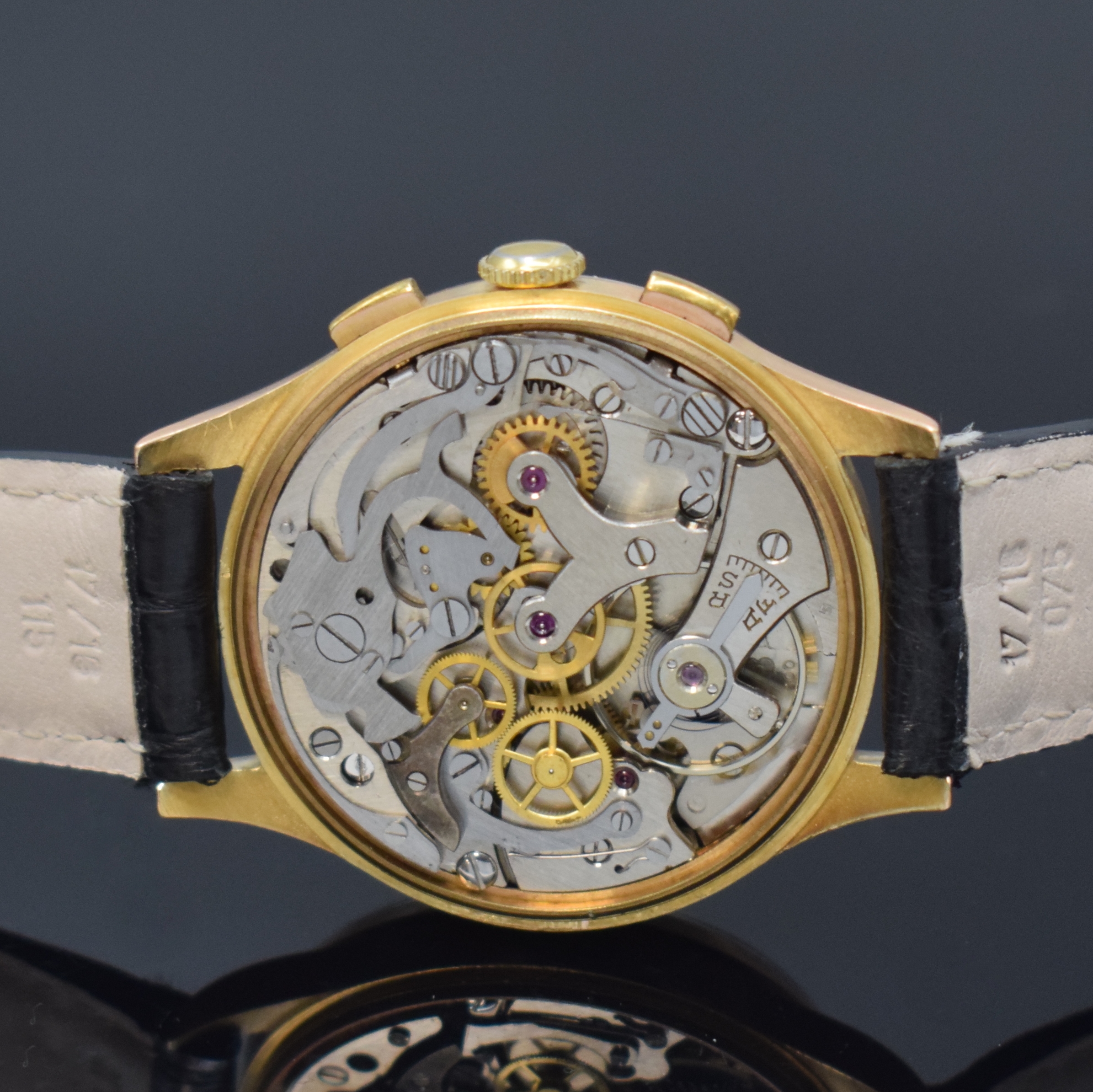 Detail e: LEONIDAS Armbandchronograph mit Vollkalenderanzeige inklusive Mondphase in RG 750/000, Handaufzug, Schweiz um 1954, Boden und Glasrand aufgedr., ...