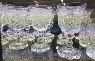 26778486c - 47 pieces Drinking glass service, probably Bavaria. Forest, 20th century, crystal glass, cut decor, 11 champagne flutes, 11 wine glasses, 13 small wine glasses, 12 whiskey glasses, good condition