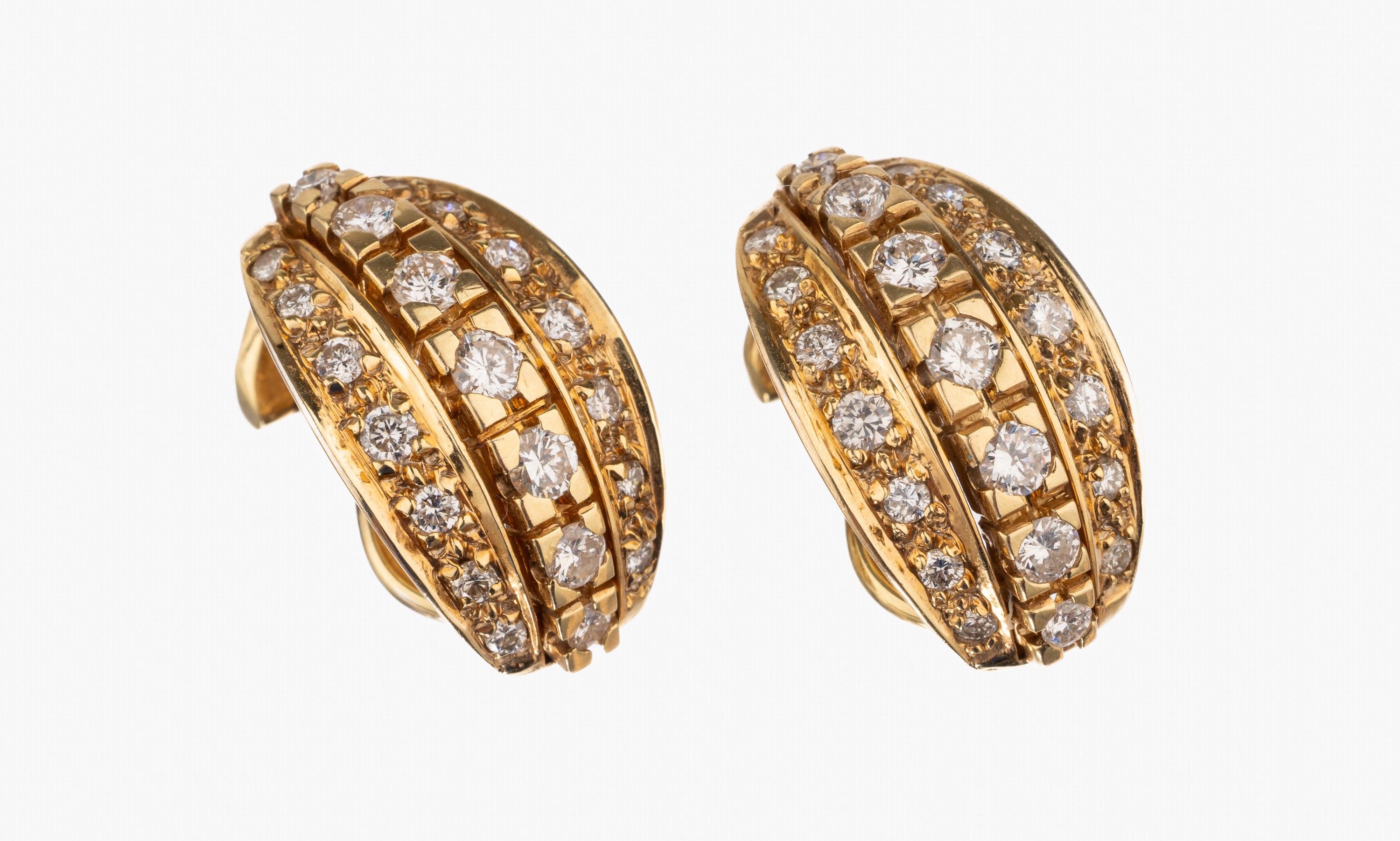 Paar 14 kt Gold Brillant Ohrclips, GG 585/ 000, 42 Brillanten zus. ca. 0.95 ct feines Weiß-Weiß/vs-si