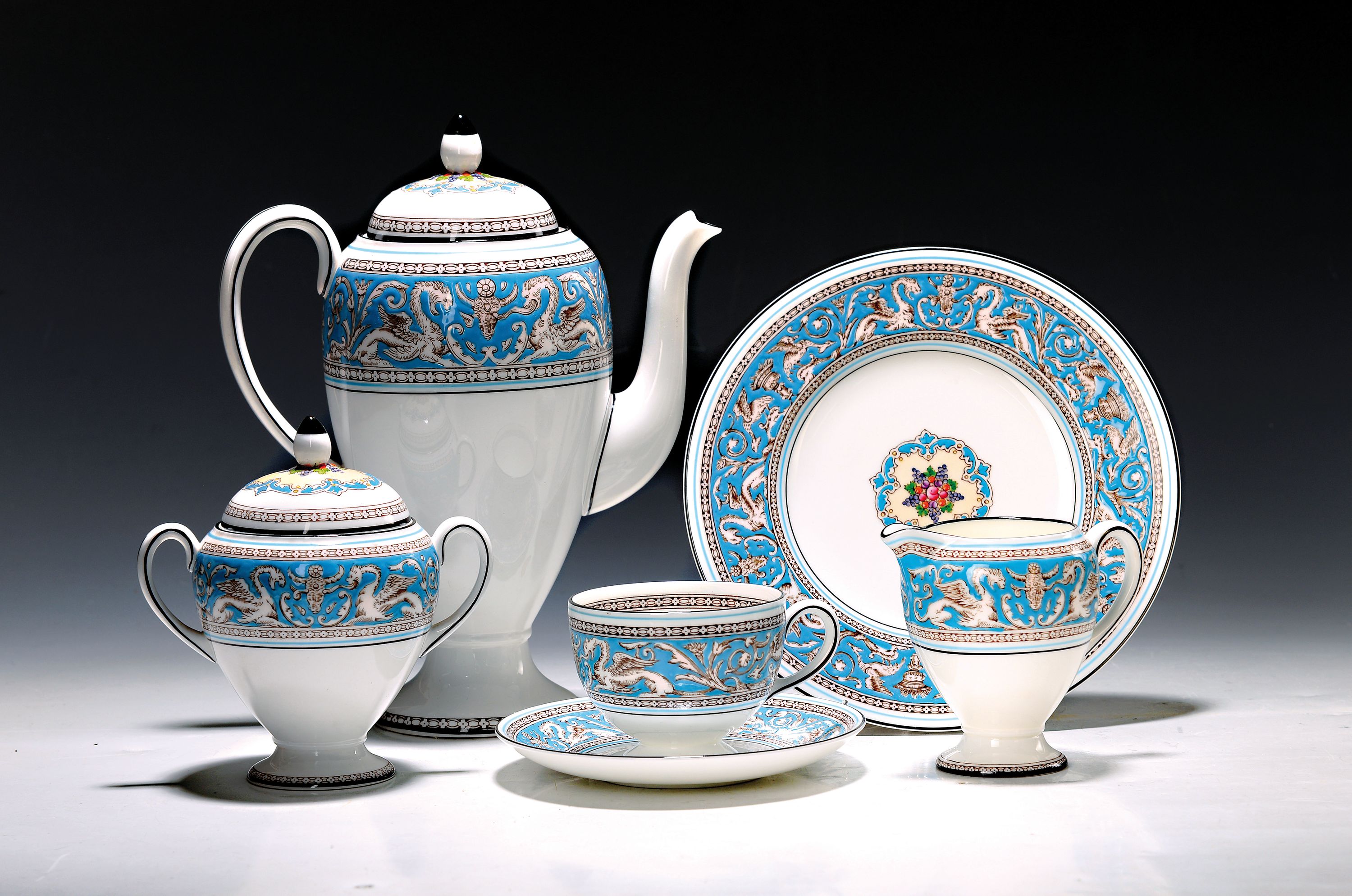 Kaffeeservice, Wedgwood, "Florentine", Bone China/Porzellan, Kaffeekanne, Zuckerdose, Sahnegießer, 6 Tassen mit Untertasse, 6 ...