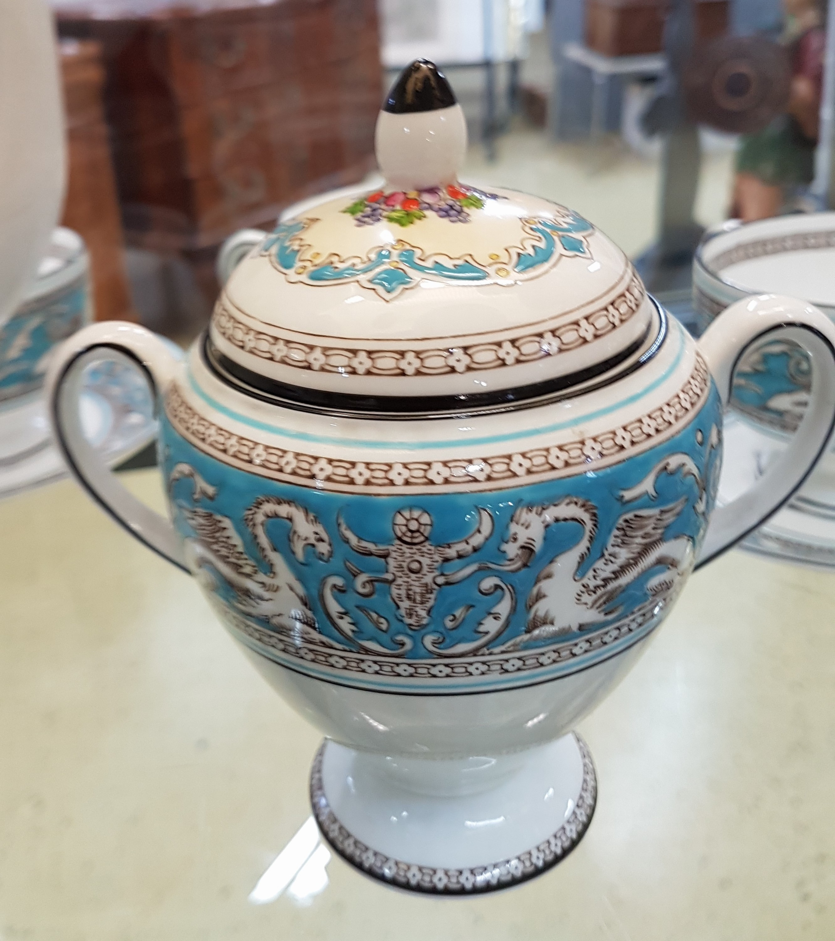 Detail f: Kaffeeservice, Wedgwood, "Florentine", Bone China/Porzellan, Kaffeekanne, Zuckerdose, Sahnegießer, 6 Tassen mit Untertasse, 6 ...