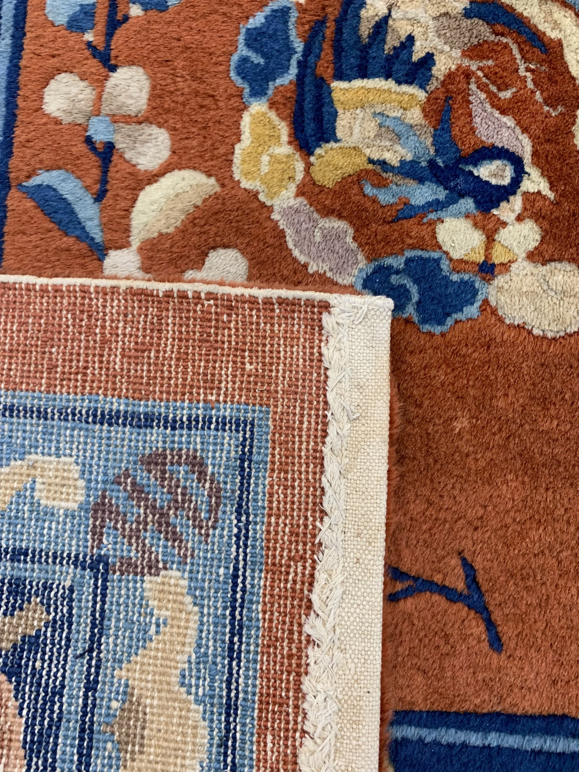 Detail e: Peking"Drachen-Teppich", China, Anfang 20.Jhd, Wolle auf Baumwolle, ca. 275 x 183 cm,EHZ: 2