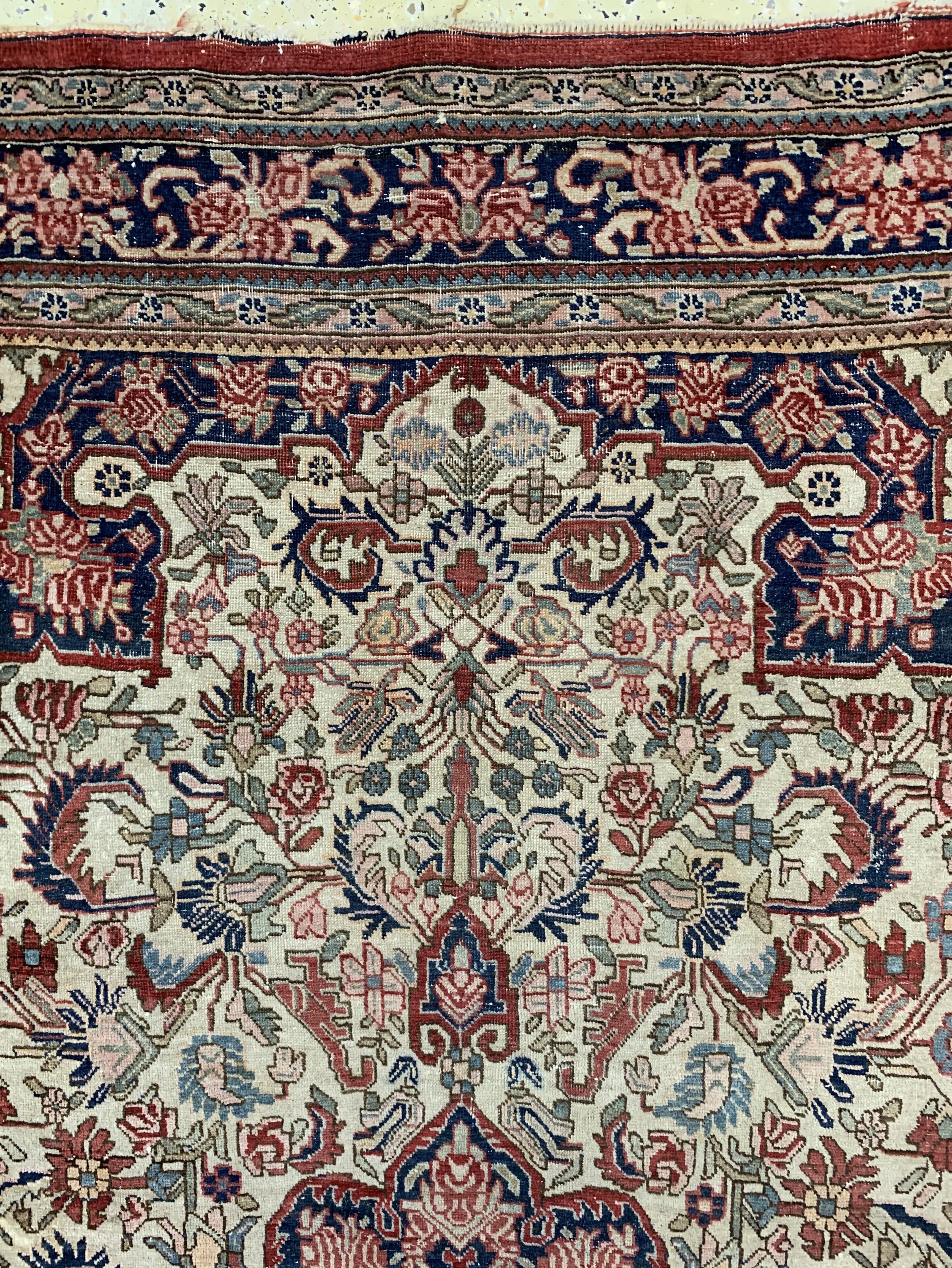 Detail c: Rosenbidjar alt, Persien, Anfang 20.Jhd, Wolle auf Baumwolle, ca. 253 x 170 cm, EHZ: 3-4