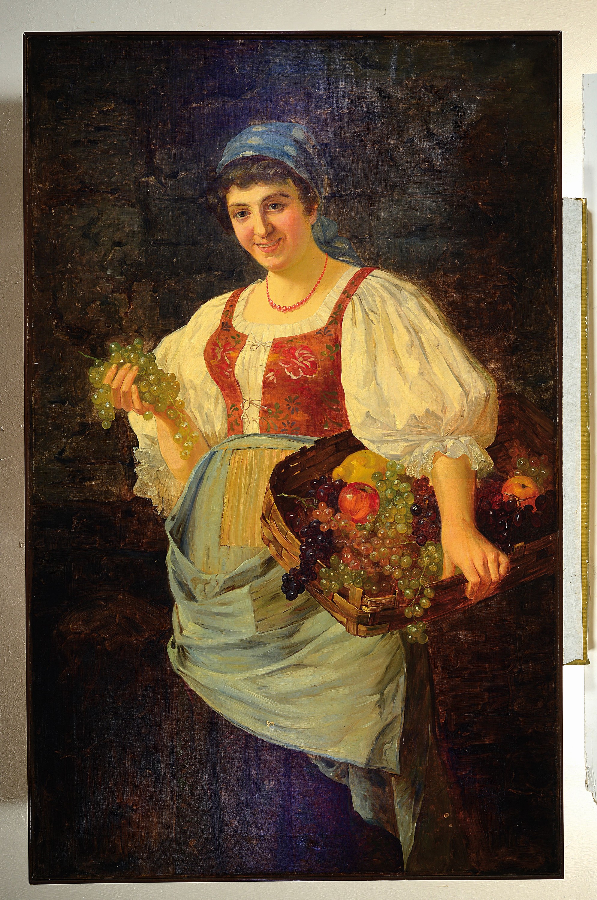 Detail k: Oskar Krötsch, geb. 1840 Dresden, Ganzporträt einer jungen Bäuerin mit Obst, Öl/Lwd, li. oben signiert, kleine Farbausbesserungen, ca. 139 x 88 cm