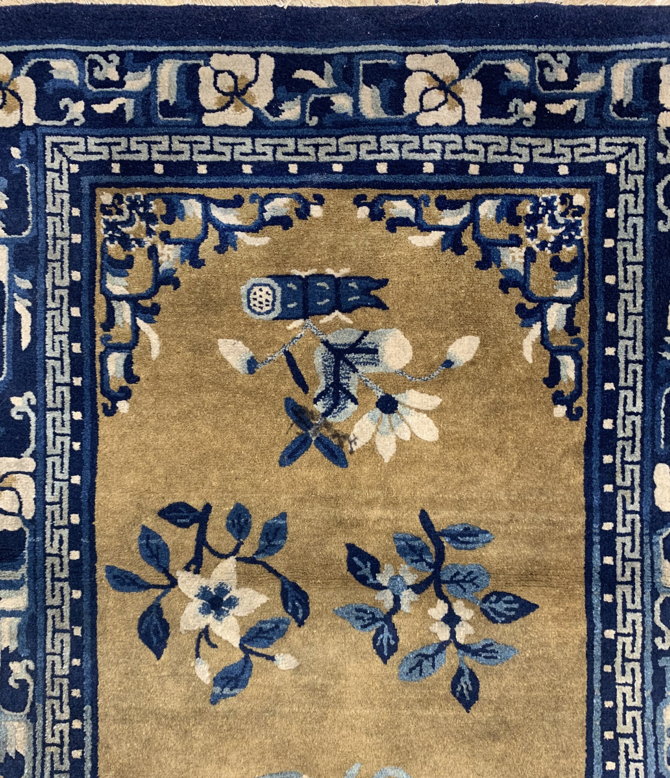 Detail c: Peking alt, China, Anfang 20.Jhd, Wolle aufBaumwolle, ca. 185 x 93 cm, EHZ: 2