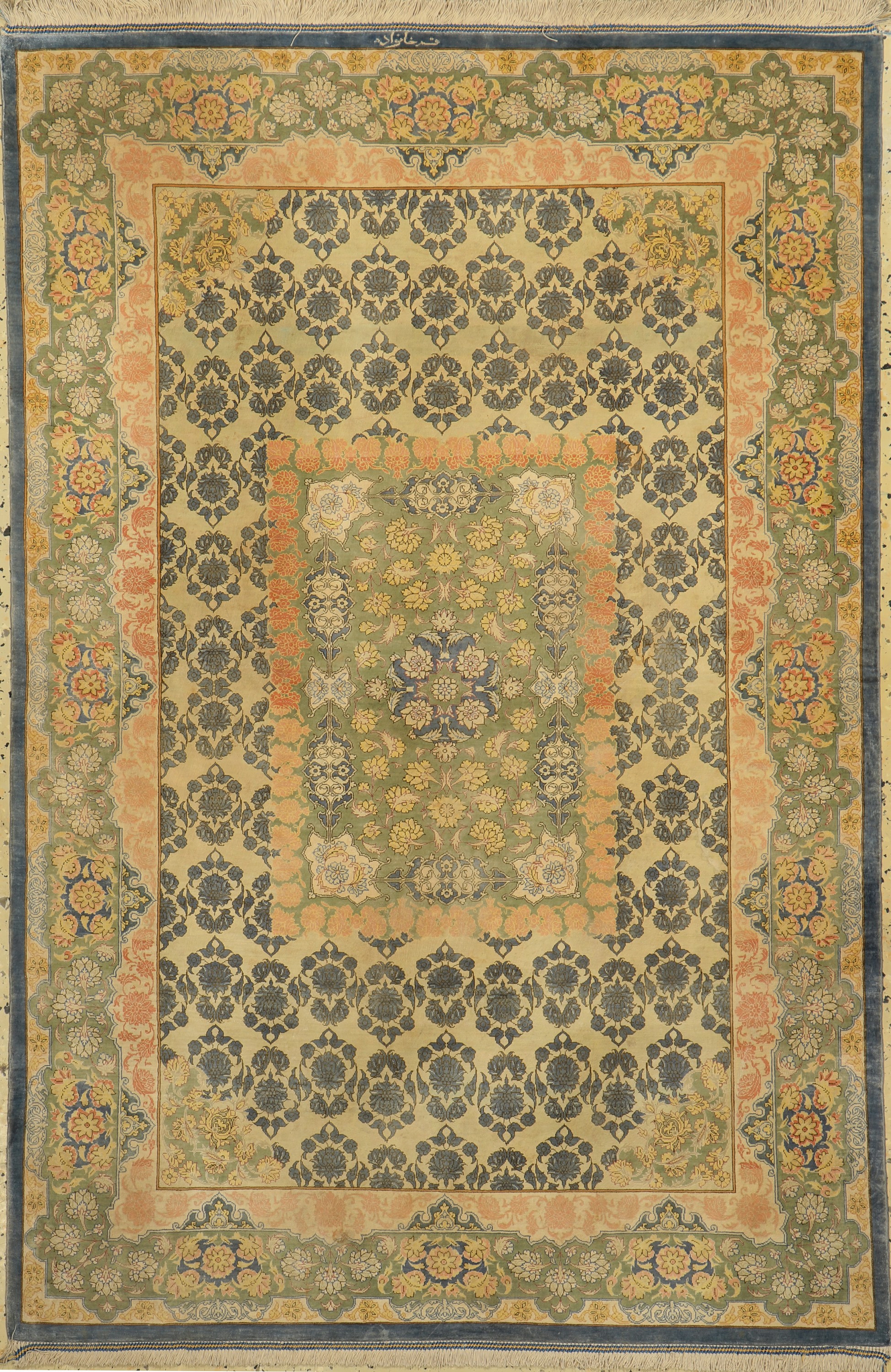 Ghom Seide fein signiert, Persien, Ende 20.Jhd, reine Naturseide, ca. 150 x 100 cm, ca. 1,0 Mio. Kn/qm, EHZ: 2(kleiner Fleck).