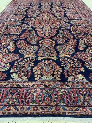 26779321e - Us Re-Import Saruk Mohajeran, Persia, around 1900, wool on cotton, approx. 225 x 160 cm, condition: 2, (minimally restored). Rugs, Carpets & Flatweaves