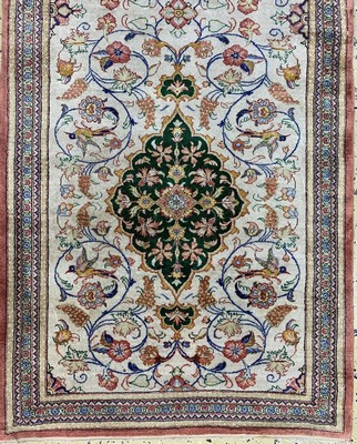 26779378b - Qum silk finely signed, Persia, end of 20th century, pure natural silk, approx. 154 x 65 cm, approx. 1.0 million kn/sm, slightly discolored, condition: 2. Rugs, Carpets & Flatweaves