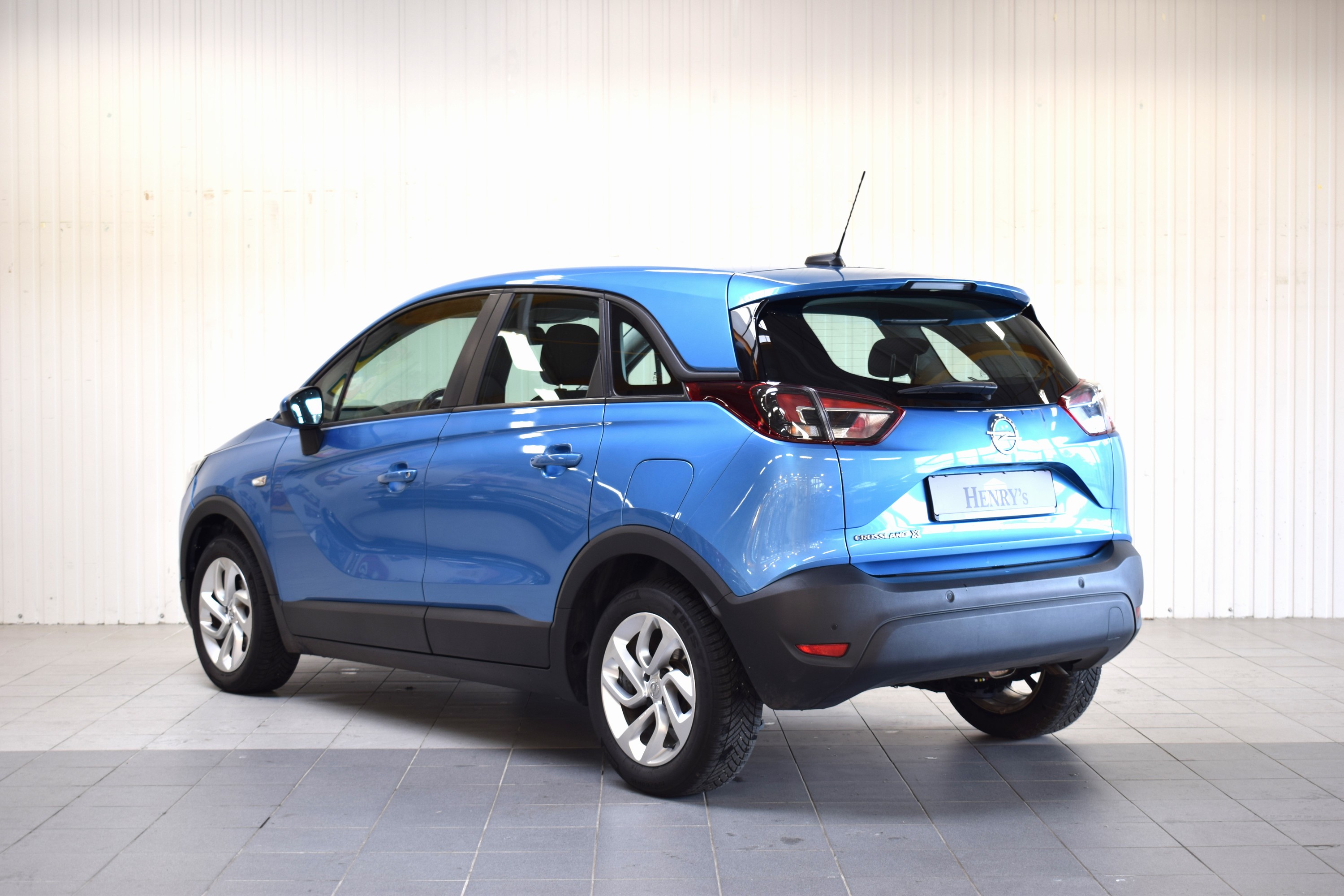 Detail c: Opel Crossland X, EZ 12/2020, Laufleistung 25.500 km, HU 03/2025, 61kW/82 PS, Schaltgetriebe, blau, Stoff schwarz, Bordmappe inkl. Serviceheft ...