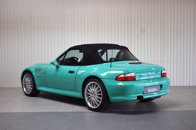 26779488c - BMW Z3 1.8i, first registered 03/1999, mileage approx. 159.000 km, 4. owners, MOT 05/2025, 87 kW/118PS, 4-cylinder, manual transmission, fidschi-green, special leather upholstery, M sports suspension, M sport multifunction steering wheel, heated seats for driver and passenger, black soft top, individual equipment, new rear convertible window, new clutch and more
