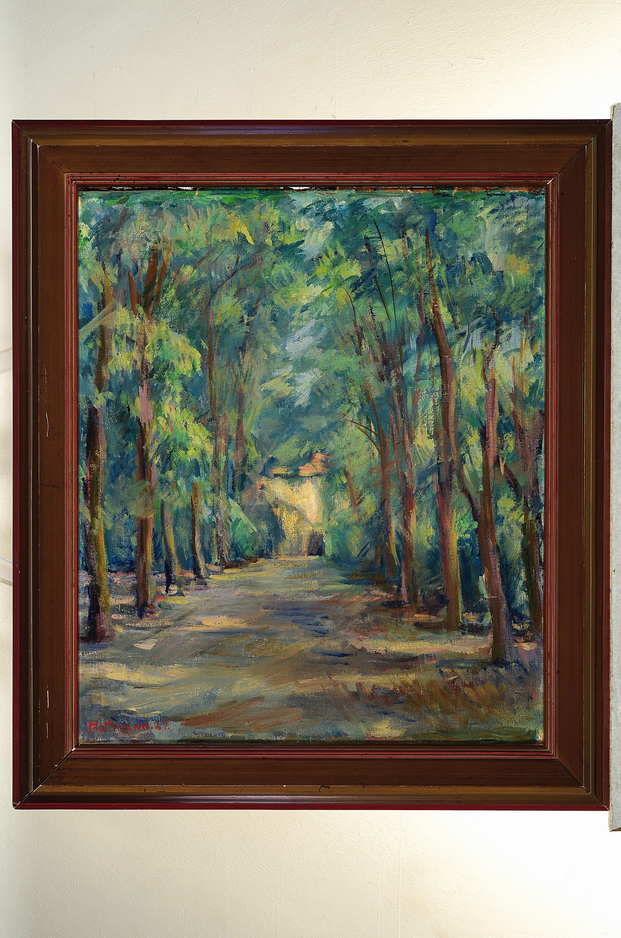Detail k: Hartmann, unleserlich signiert, Allee, ÖL/Lwd, li.unten signiert in Rot, 60x 51 cm, Rahmen ca. 74x64 cm, Leinwand an den Bildrändern beschädigt