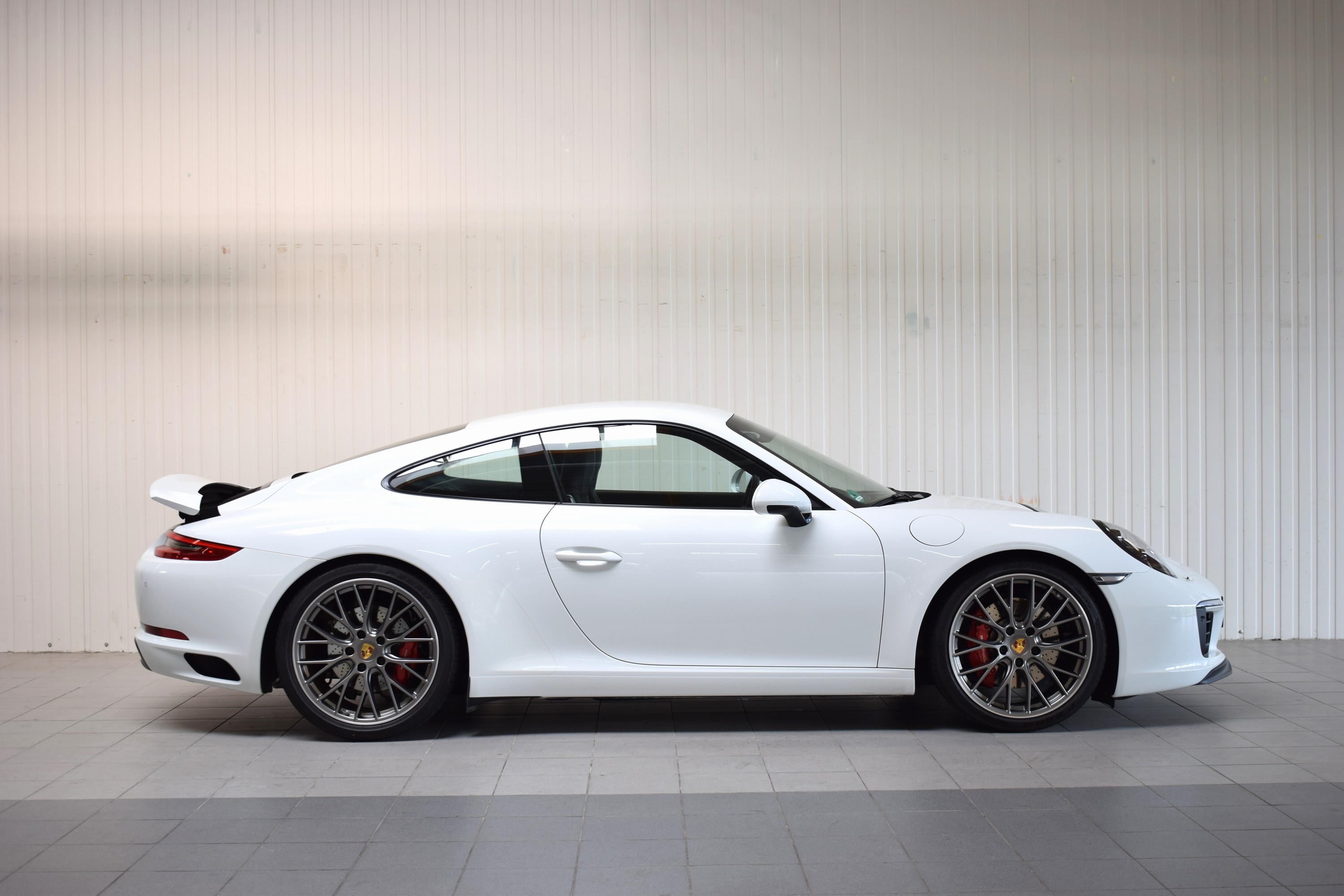 Detail g: Porsche 911 Carrera S, EZ 04/2016, Laufleistung 26.817 km, HU 04/2025, 1.Hand, 309kW/420 PS, Automatikgetriebe, weiß, Leder schwarz, ...