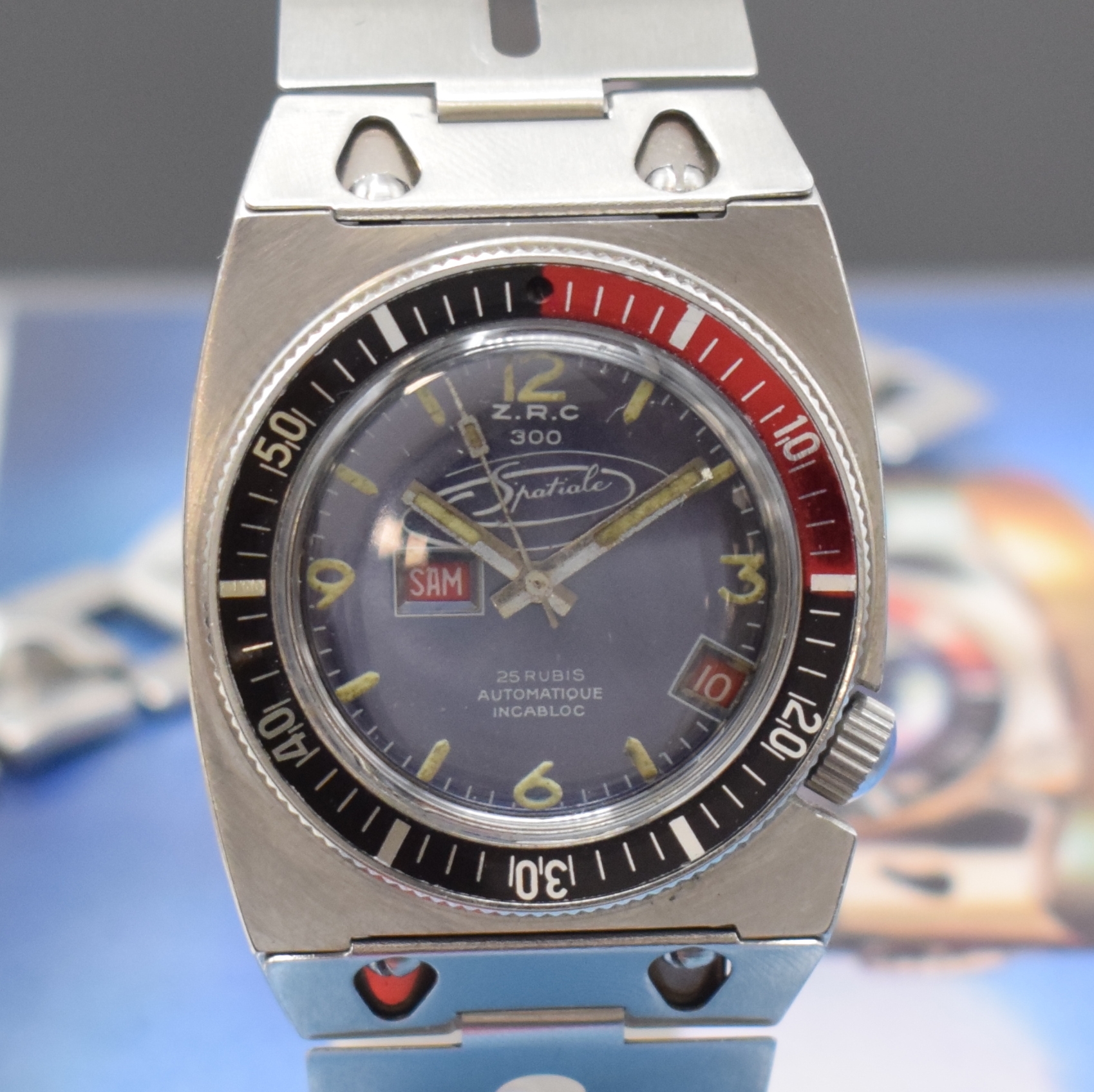 Detail a: Z.R.C Spatiale 300 Taucherarmbanduhr in Stahl, Automatik, Frankreich/Deutschland um 1970, Edelstahlgeh. inkl. orig. Spangenband und zus. orig. ...