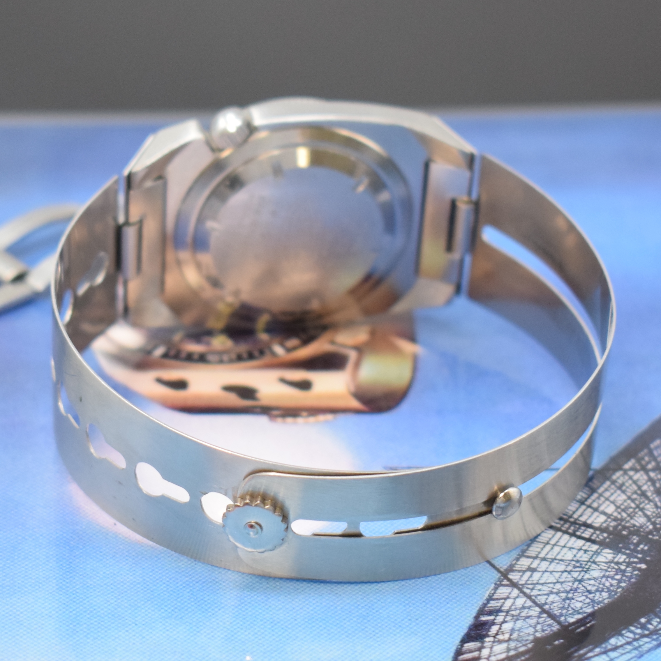 Detail b: Z.R.C Spatiale 300 Taucherarmbanduhr in Stahl, Automatik, Frankreich/Deutschland um 1970, Edelstahlgeh. inkl. orig. Spangenband und zus. orig. ...