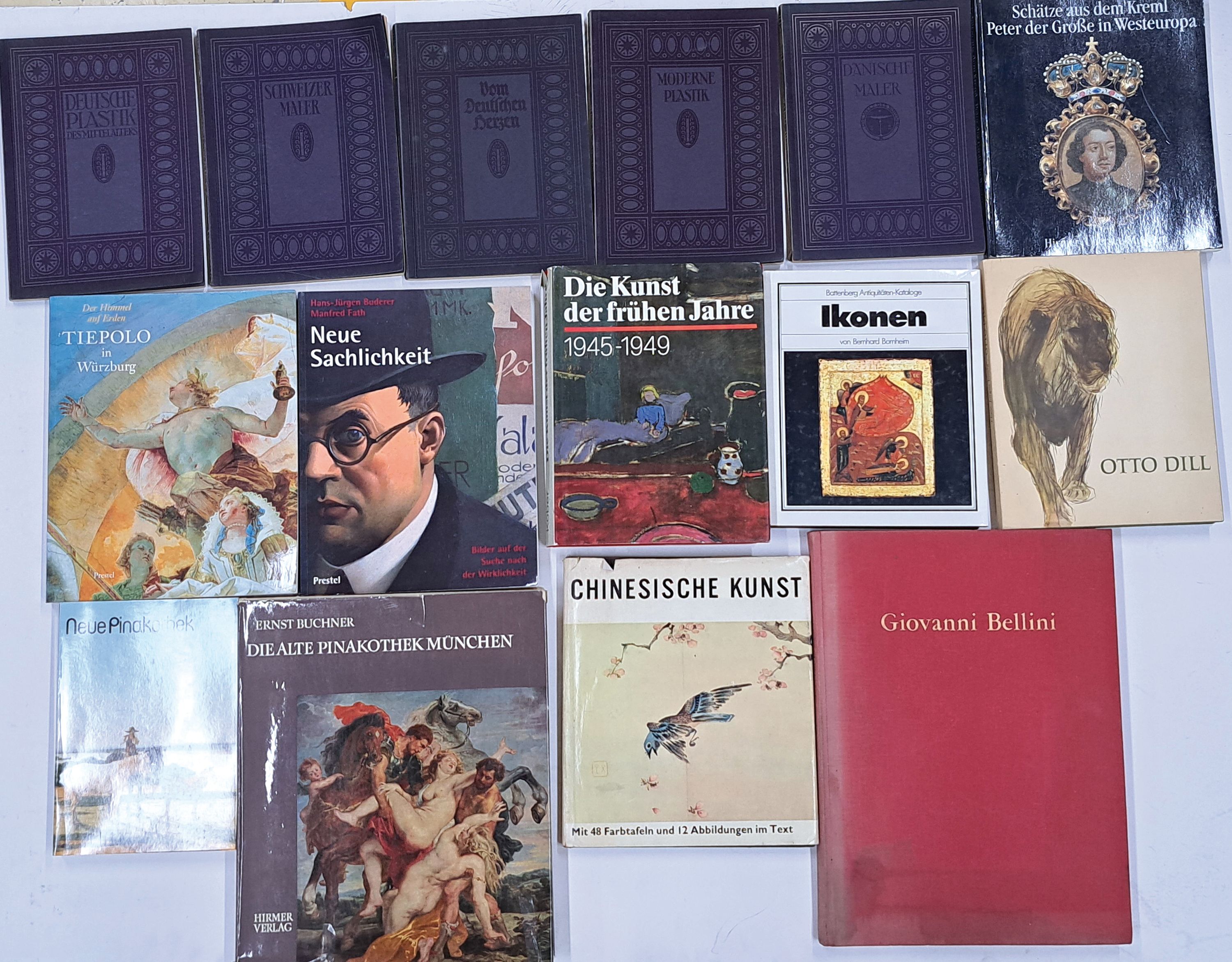 Lot 15 Kunstbücher, u.a. Hirmer Verlag, Schätze aus dem Kreml, Peter der Große; Katalog Neue Pinakothek; Kober, Die Kunst der frühen Jahre ...