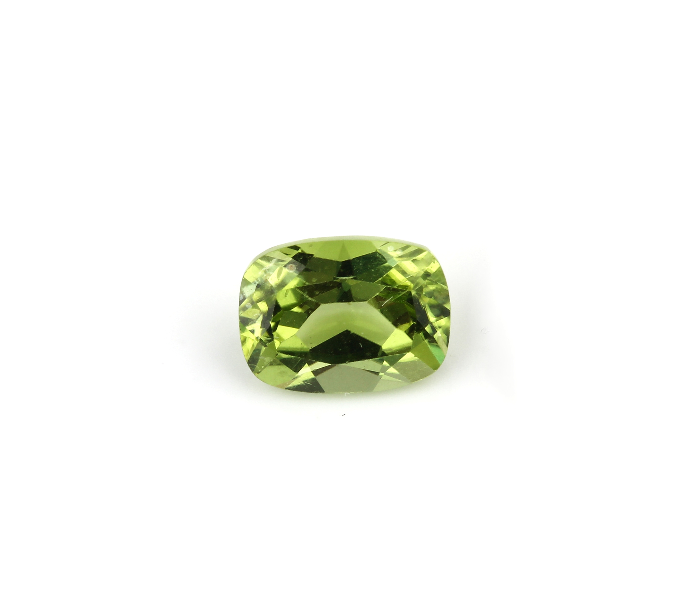 Detail a: Konvolut 4 Peridot-Pärchen zus. ca. 13.56 ct, versch. Schliffformen