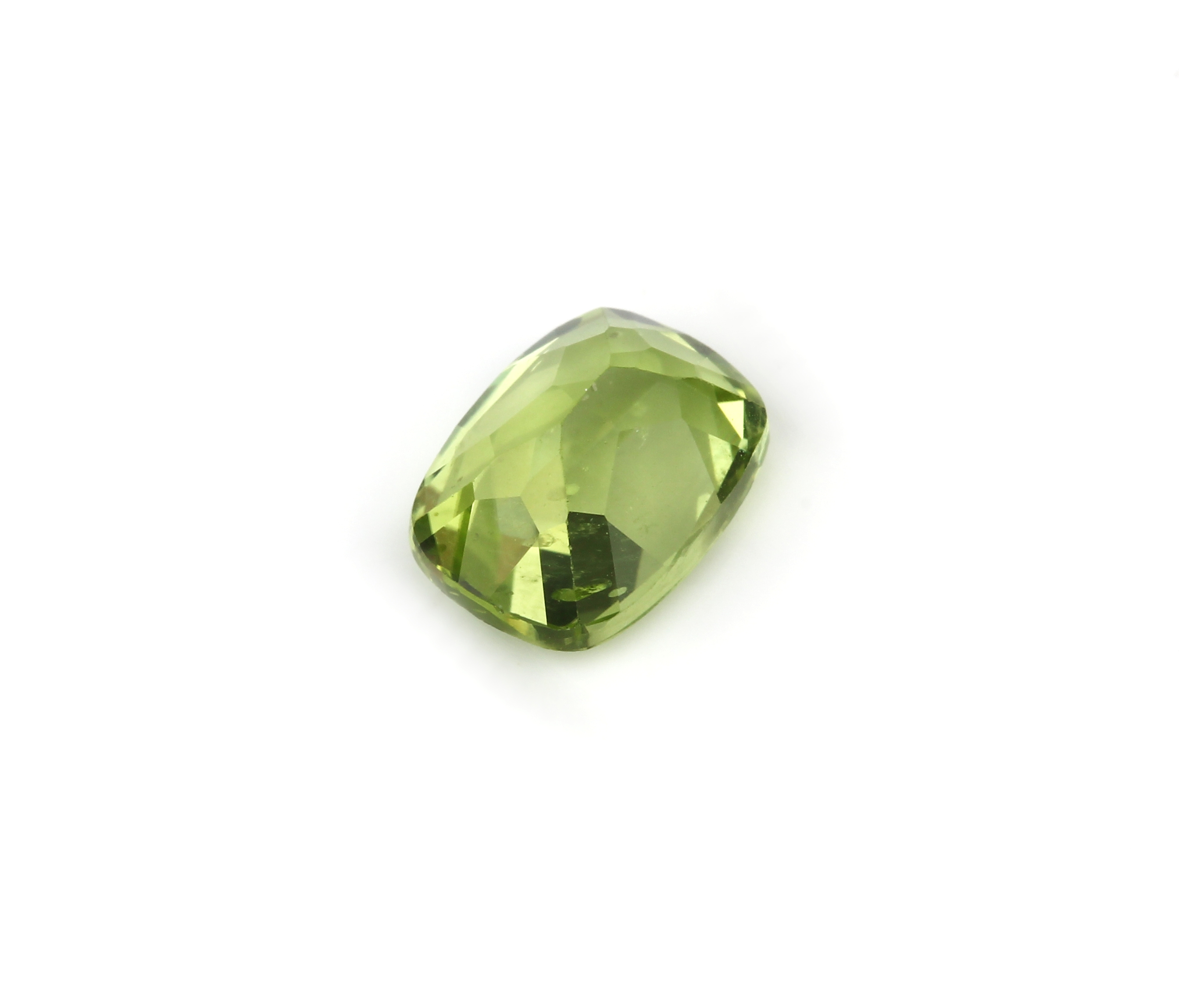 Detail b: Konvolut 4 Peridot-Pärchen zus. ca. 13.56 ct, versch. Schliffformen
