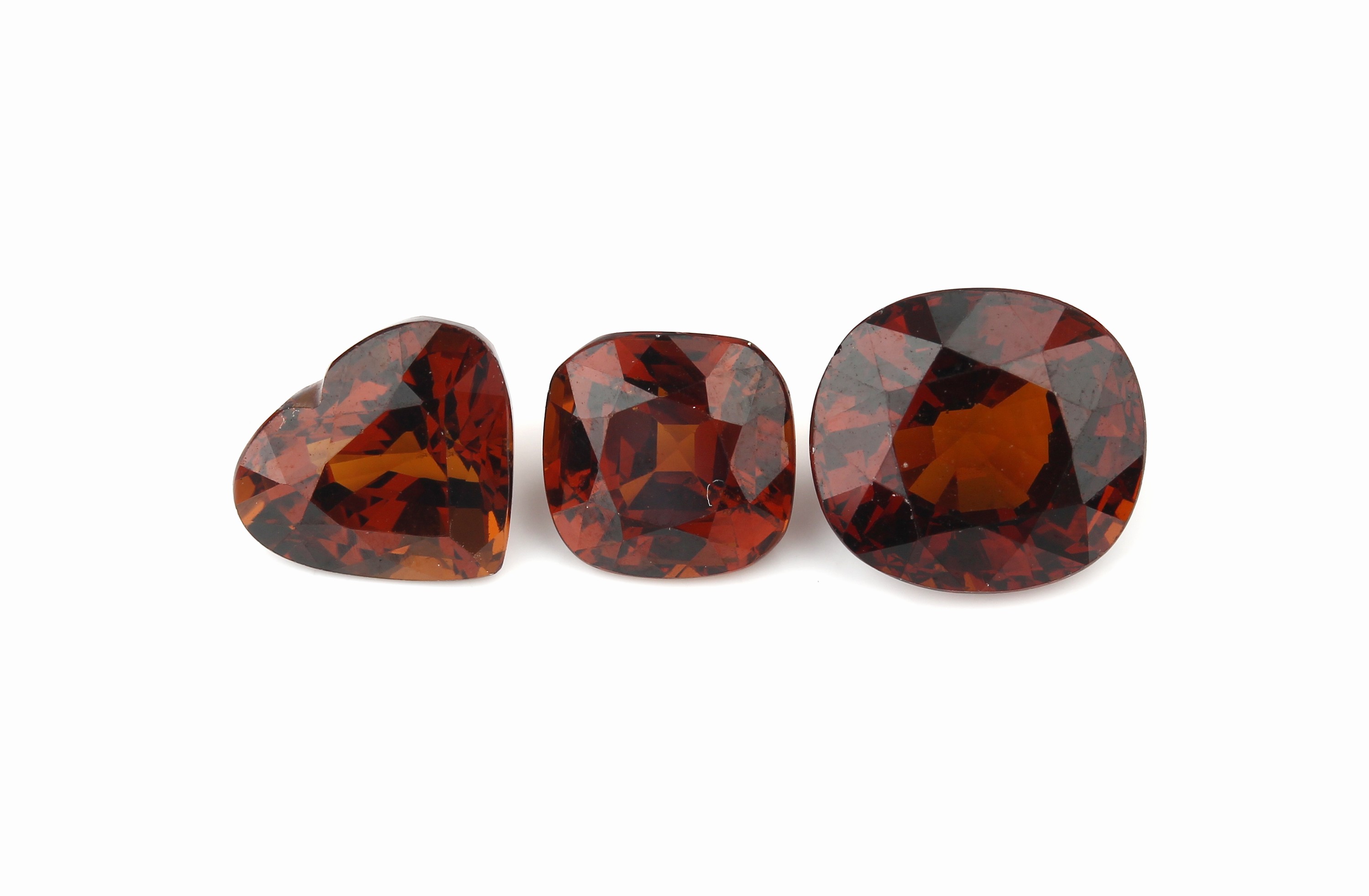 3 lose Zirkone zus. ca. 12.7 ct, versch. Schliffformen