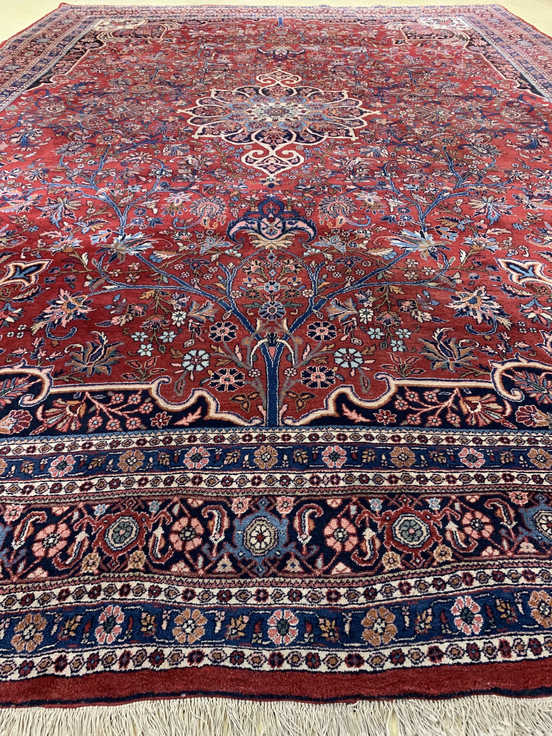 Detail e: Bidjar alt, Persien, Mitte 20.Jhd, Wolle auf Baumwolle, ca. 400 x 280 cm, Reinigungsbedürftig, EHZ: 2