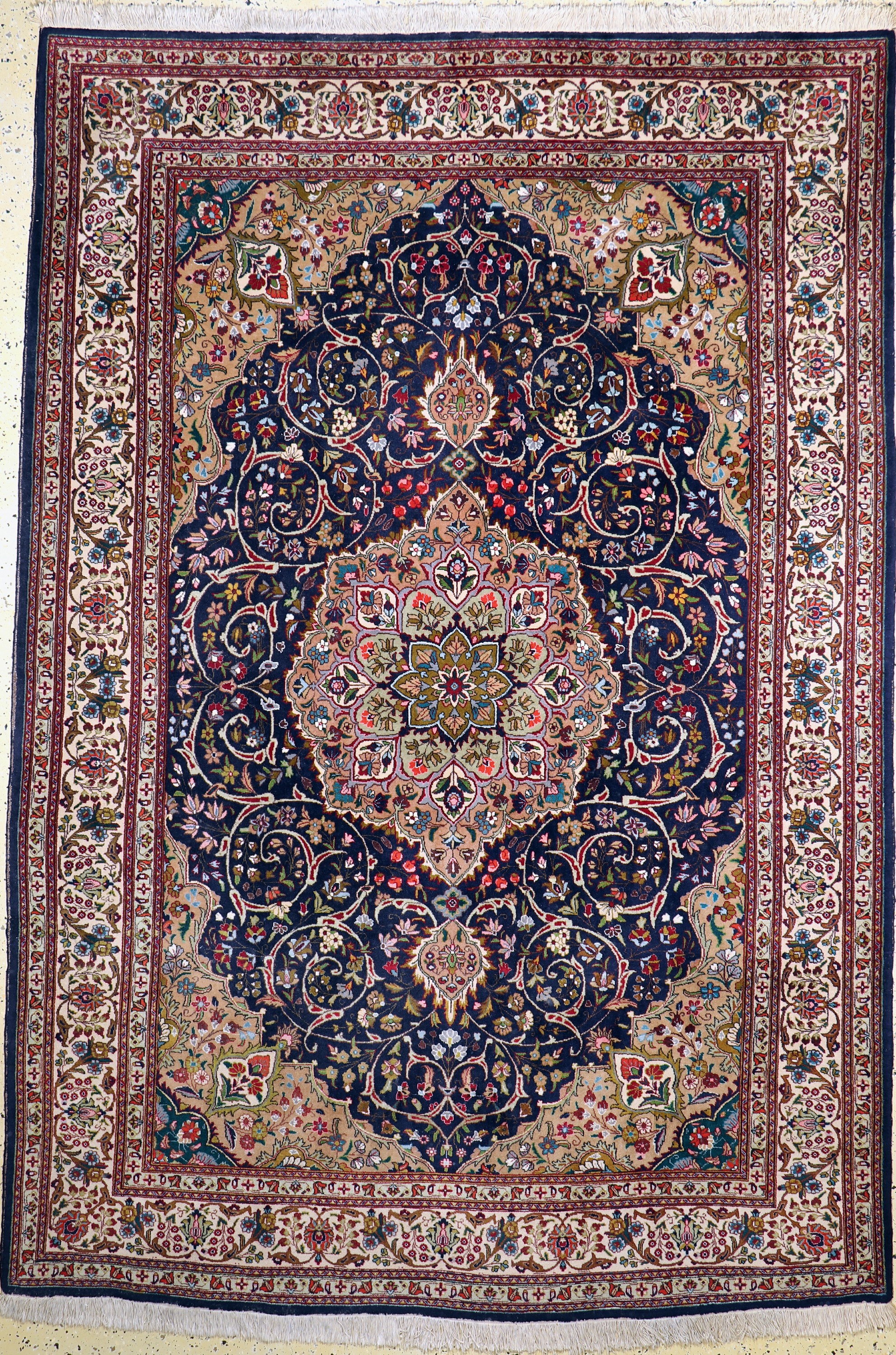 Täbriz Kork(40 Raj), Persien, Mitte 20.Jhd,Korkwolle auf Baumwolle, ca. 295 x 195 cm, EHZ: 2