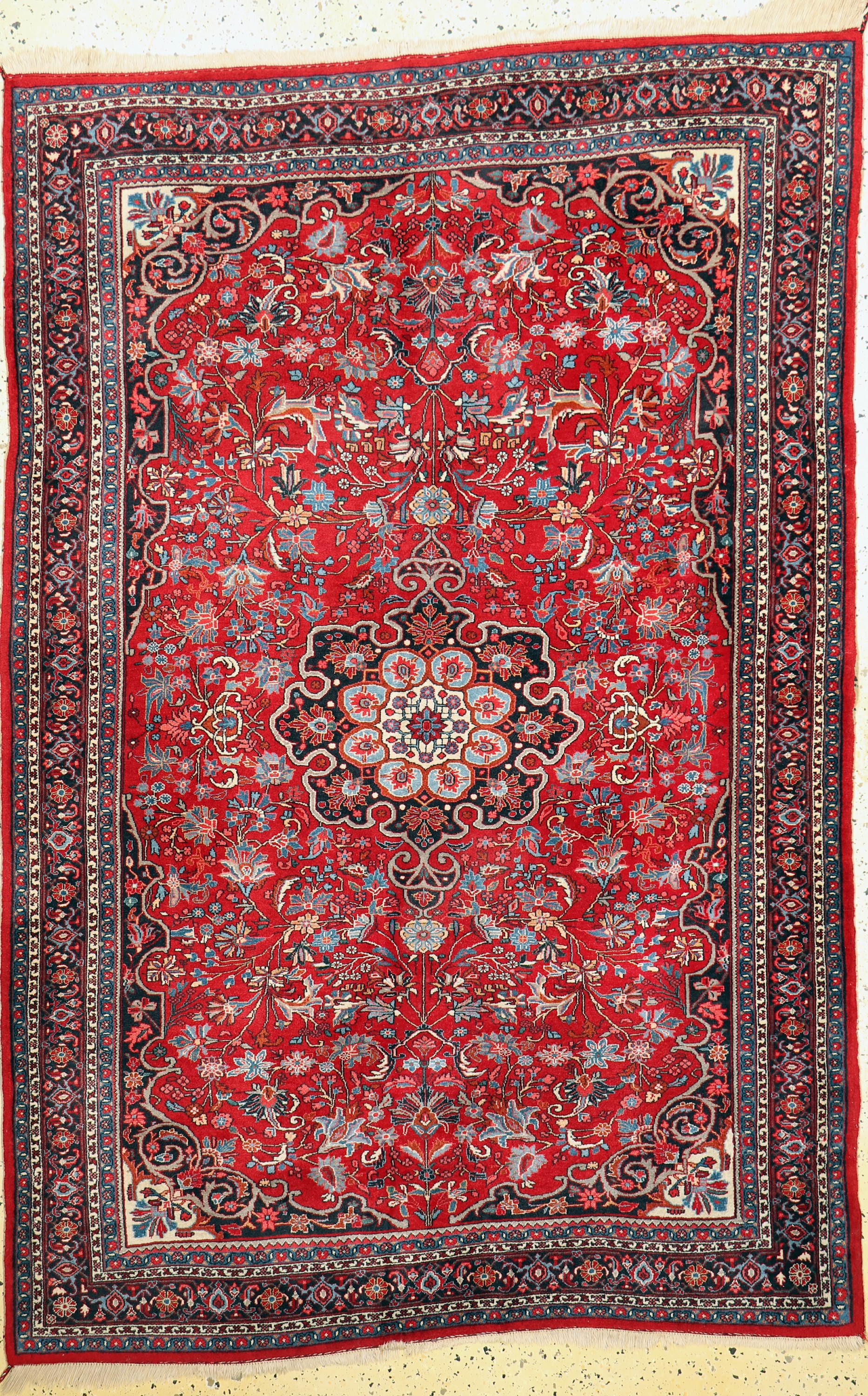 Bidjar alt, Persien, Mitte 20.Jhd, Korkwolle auf Baumwolle, ca. 210 x 140 cm, EHZ: 2