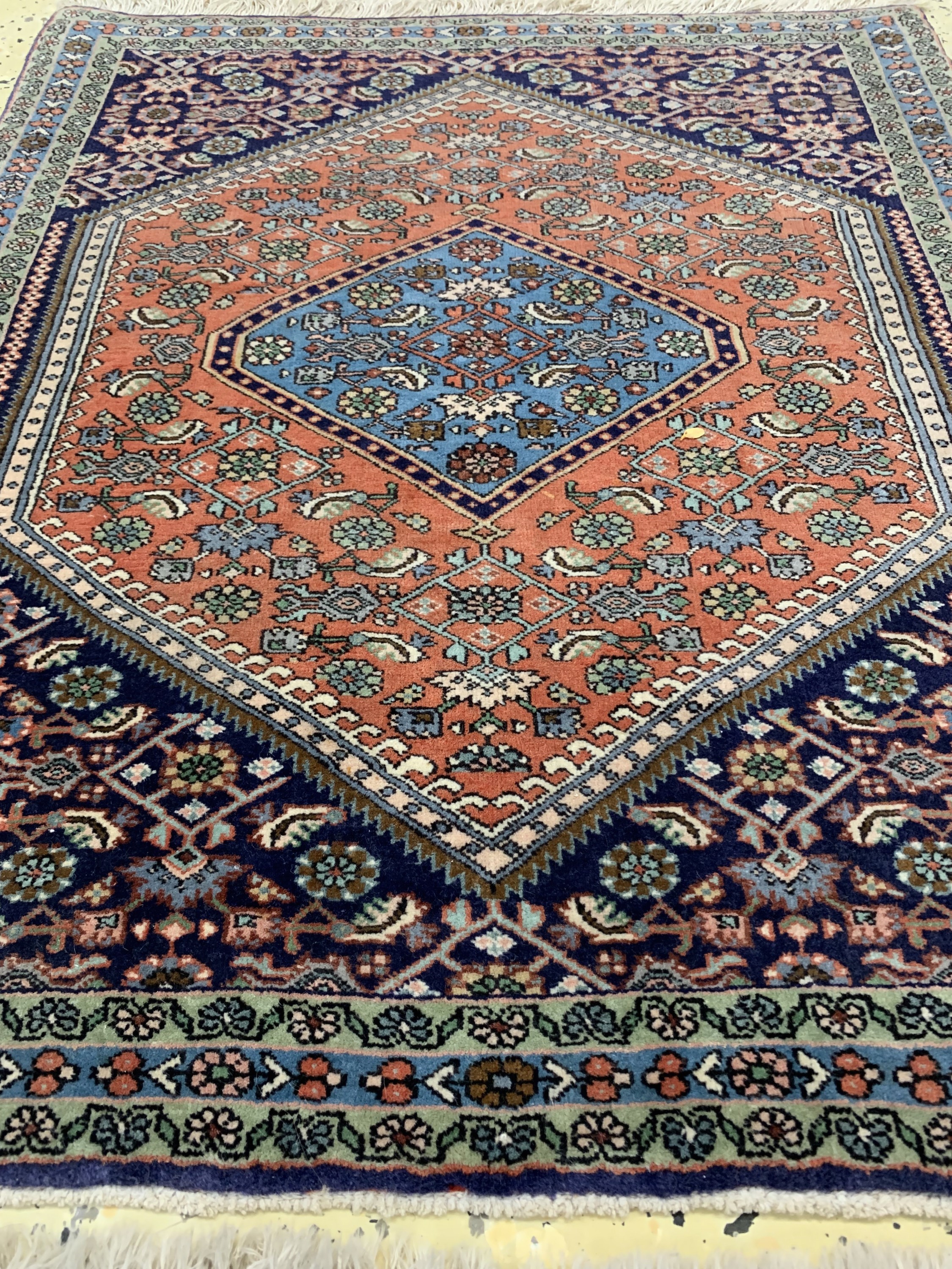 Detail b: 1 paar Bidjar Poshti, Persien, Mitte 20.Jhd, Wolle auf Baumwolle, ca. 110 x 85 cm, EHZ: 2