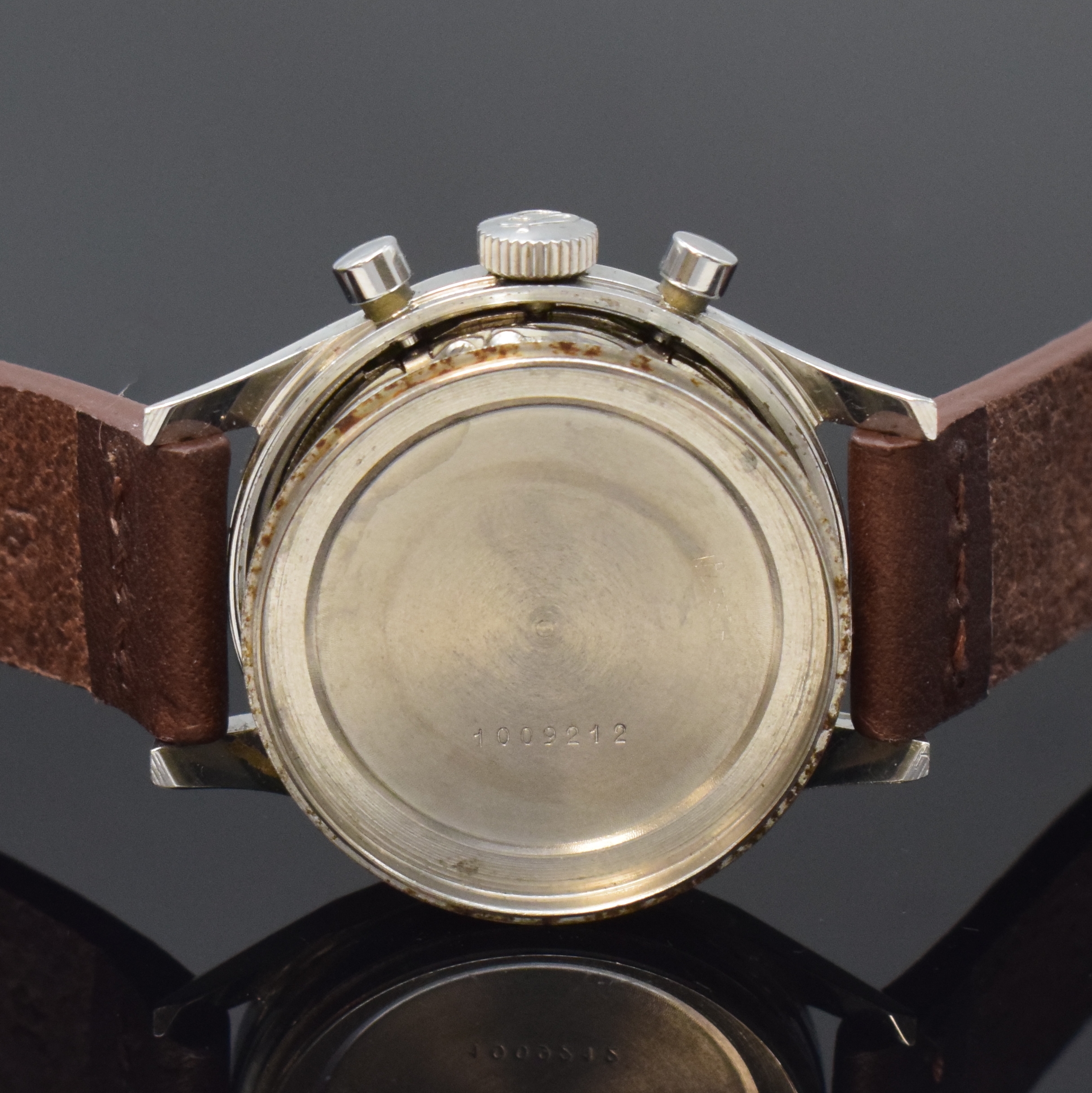 Detail e: BREITLING / BREMON seltener Armbandchronograph in Stahl Referenz 1158, Schweiz um 1960, Handaufzug, 2-tlg. Geh., Boden verschr., orig. Breitling ...