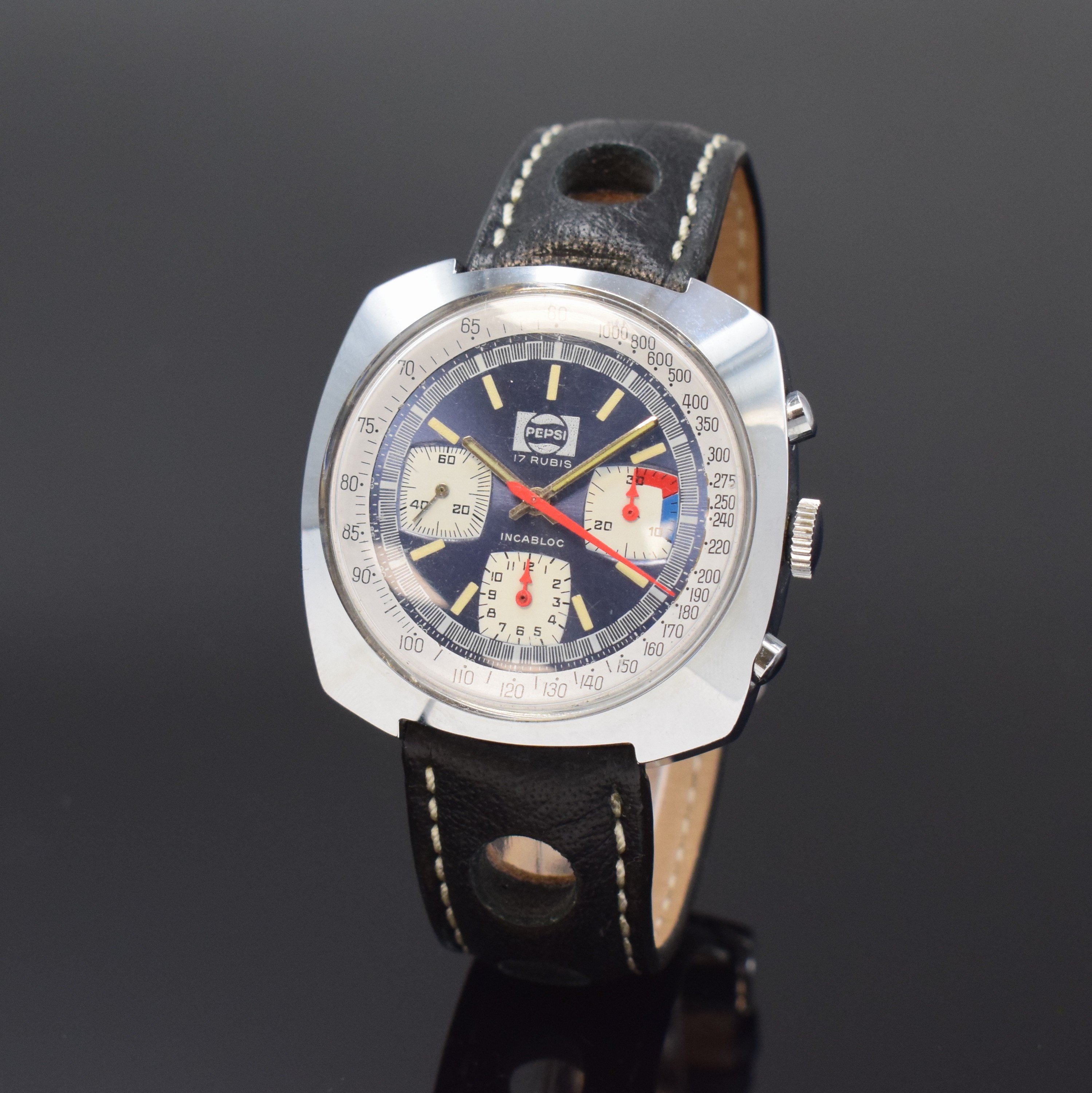 PEPSI Armbandchronograph Valjoux 7736, Schweiz um 1970, Handaufzug, verchr. Geh. m. verschr. Stahlboden, blaues Zifferbl. m. weißen Hilfsblättern, ...