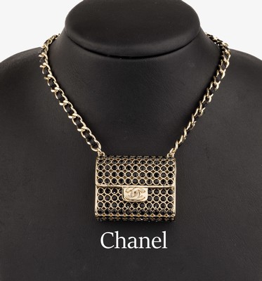 Image 26779892 - CHANEL costume made necklace