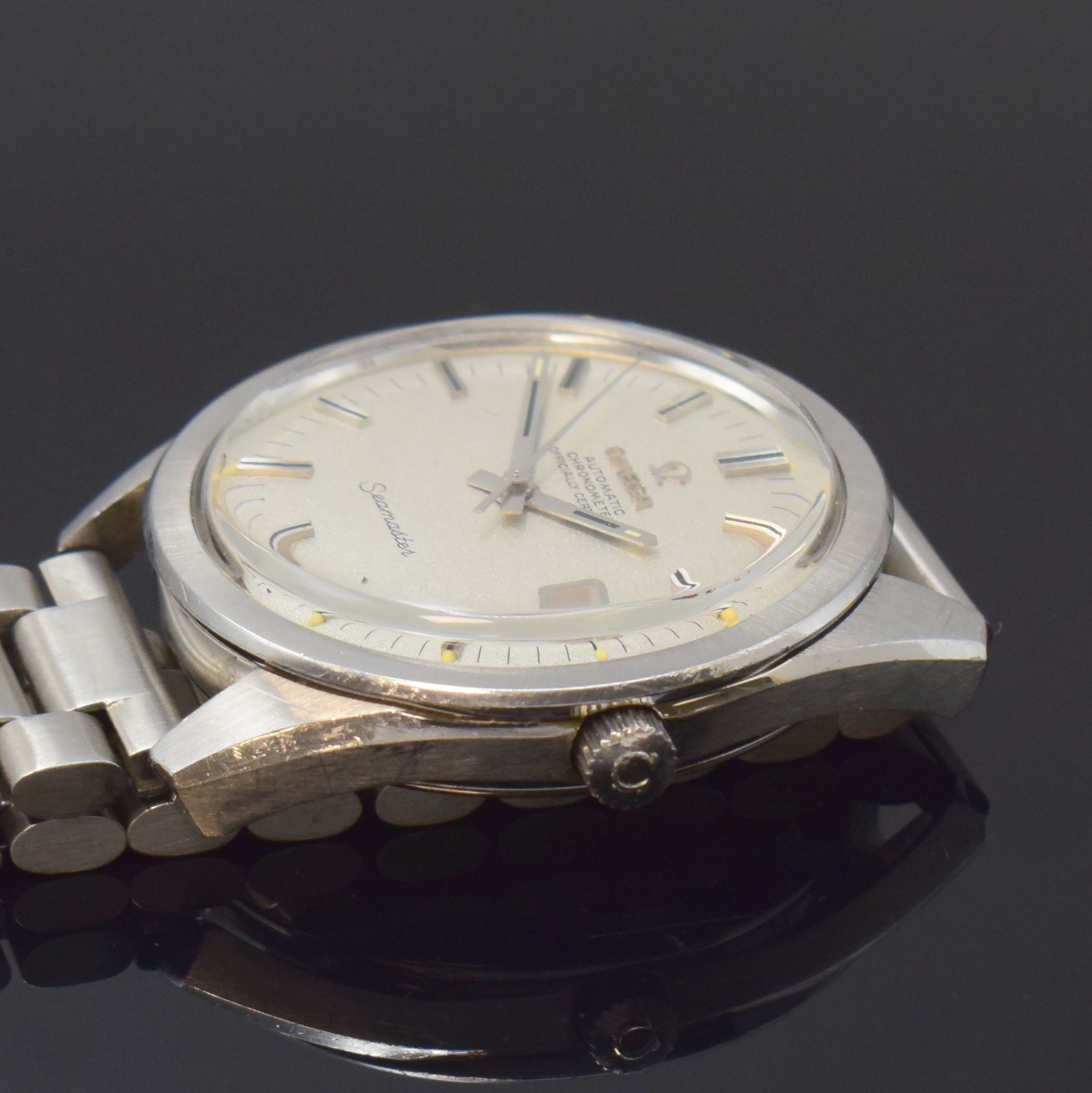 Detail c: OMEGA Seamaster Chronometer seltene Herren- armbanduhr Referenz 168.022 in Stahl, Schweiz um 1969, Automatik, verschr. Boden m. Seamaster-Logo, orig. ...