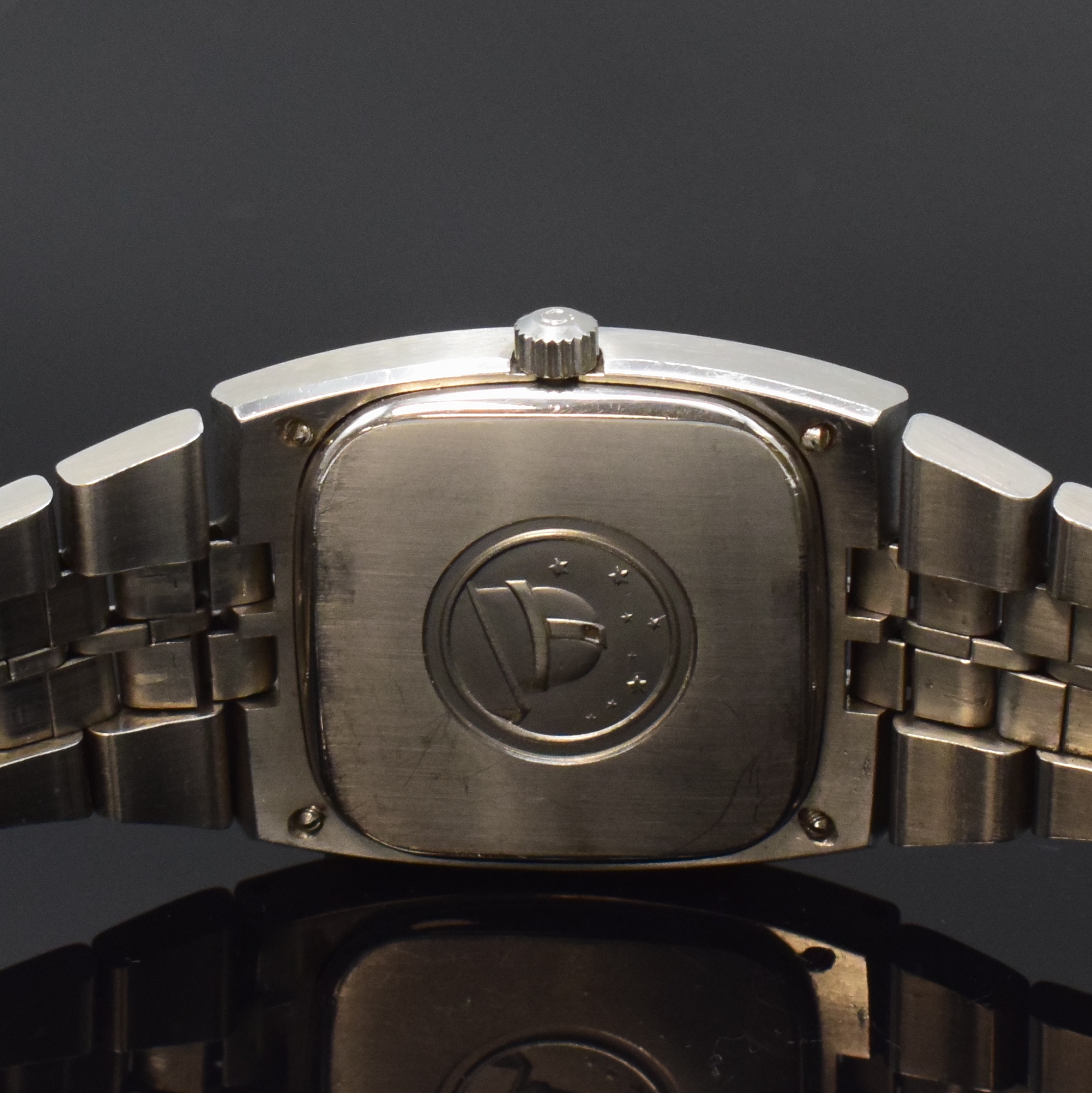 Detail d: OMEGA für MEISTER Constellation Referenz 168.047 Armbandchronometer in Stahl/Stahlband, Schweiz um 1970, Automatik, Stülpgeh. rücks. 4-fach ...
