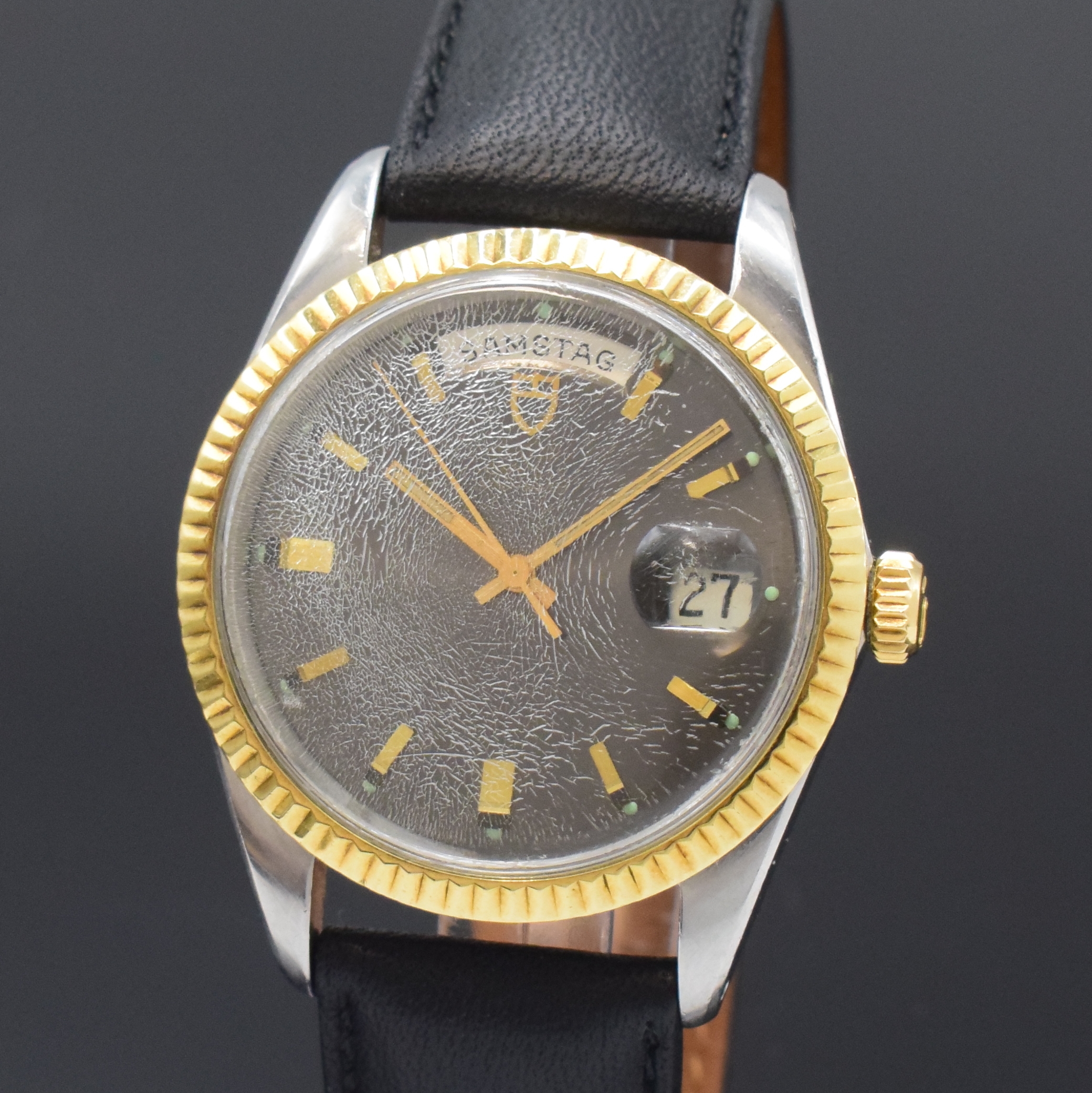 Detail a: TUDOR Oyster Date-Day Referenz 7019/3 Herrenarmbanduhr in Stahl/Gold, Schweiz um 1970, Automatik, unpoliertes Oystergeh. m. Riffel-Lünette, Boden u. ...