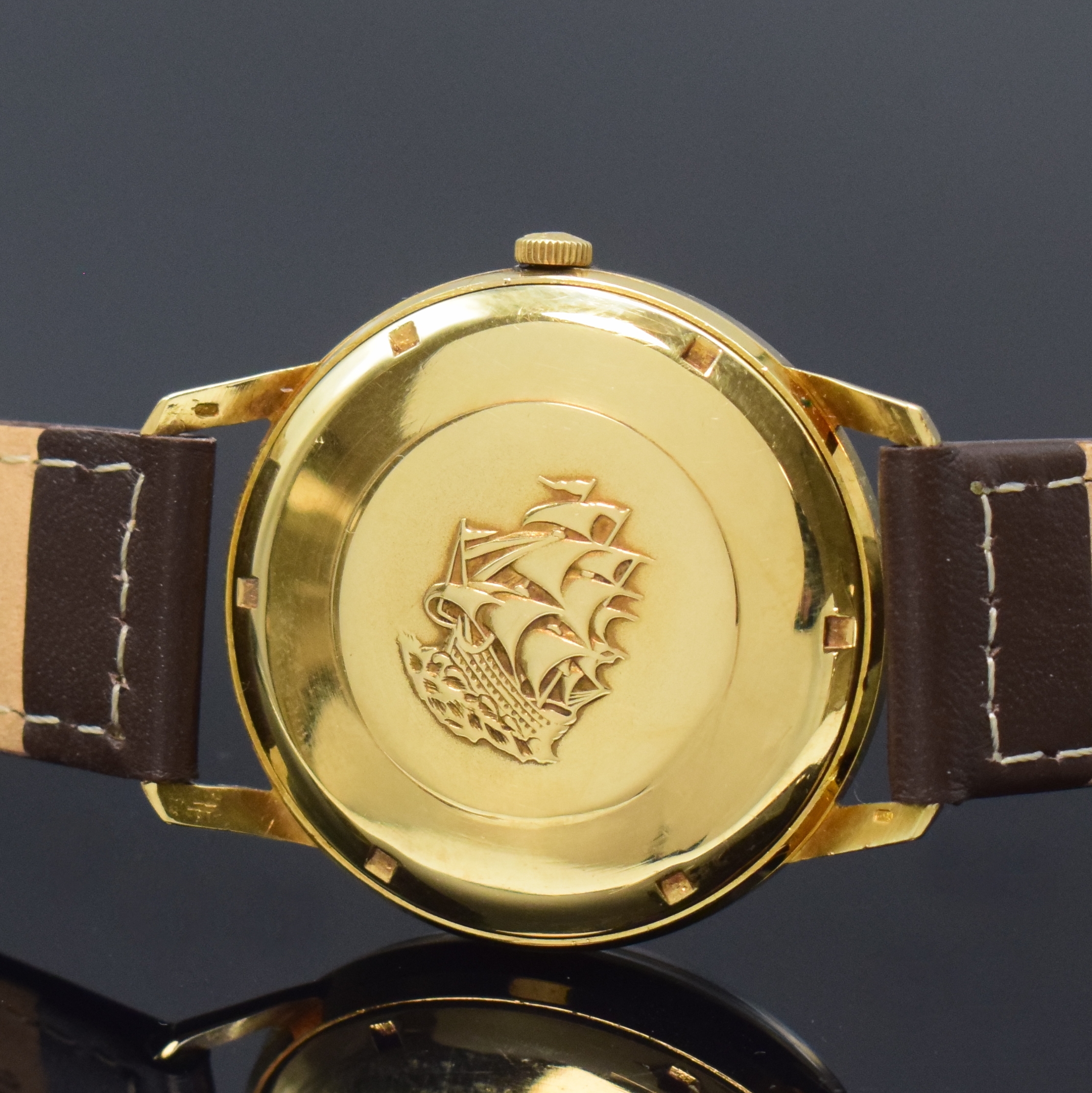 Detail c: LONGINES Flagship Referenz 2408 Armbanduhr in GG 750/000, Schweiz um 1962, Automatik, verschraubtes Geh., Boden m. Relief eines Segelschiffes, orig. ...