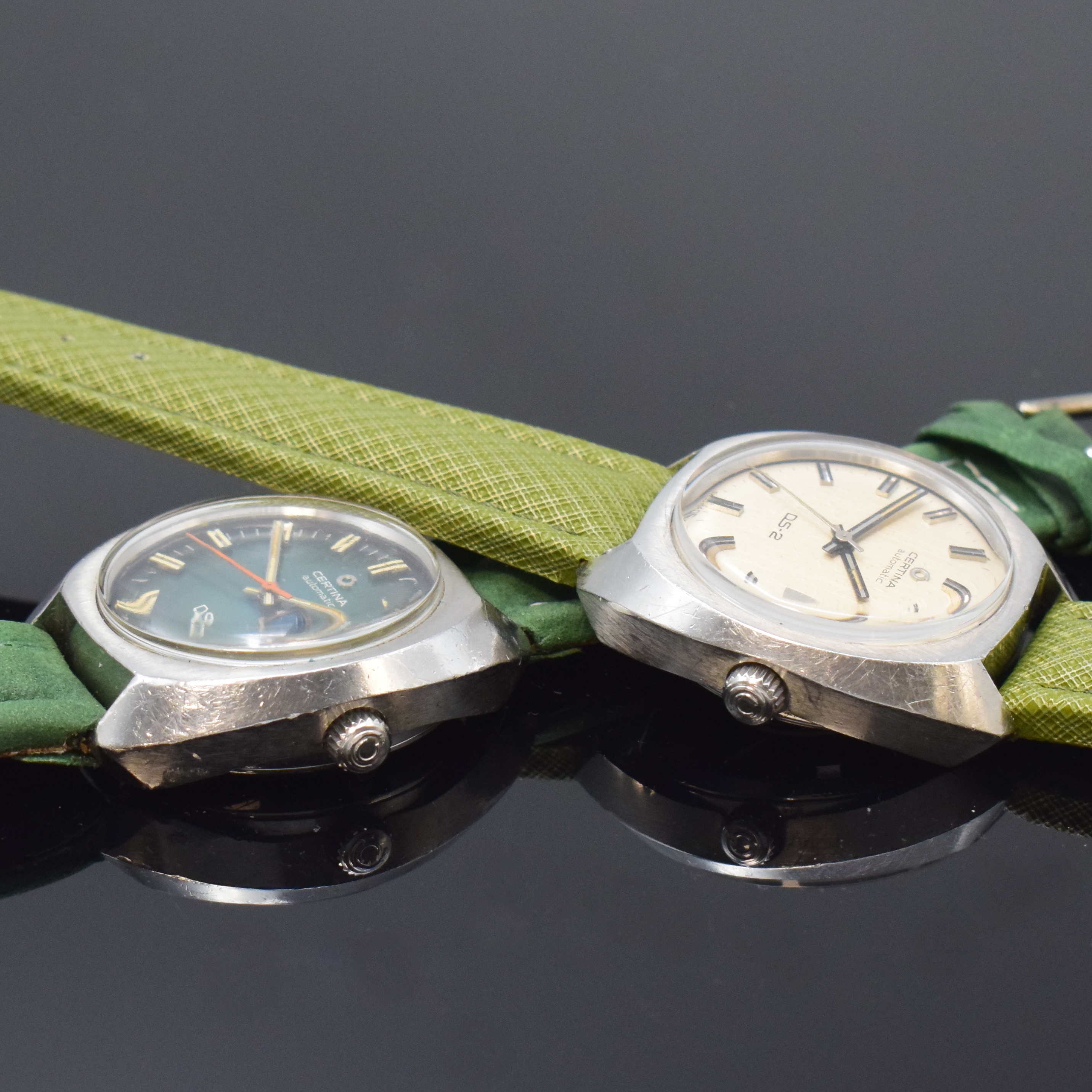 Detail b: CERTINA DS-2 2 Herrenarmbanduhren in Stahl, Schweiz um 1970, Automatik, tonneauförm. Geh., verschr. Böden m. Schildkröte, orig. Kronen, 1 x ...