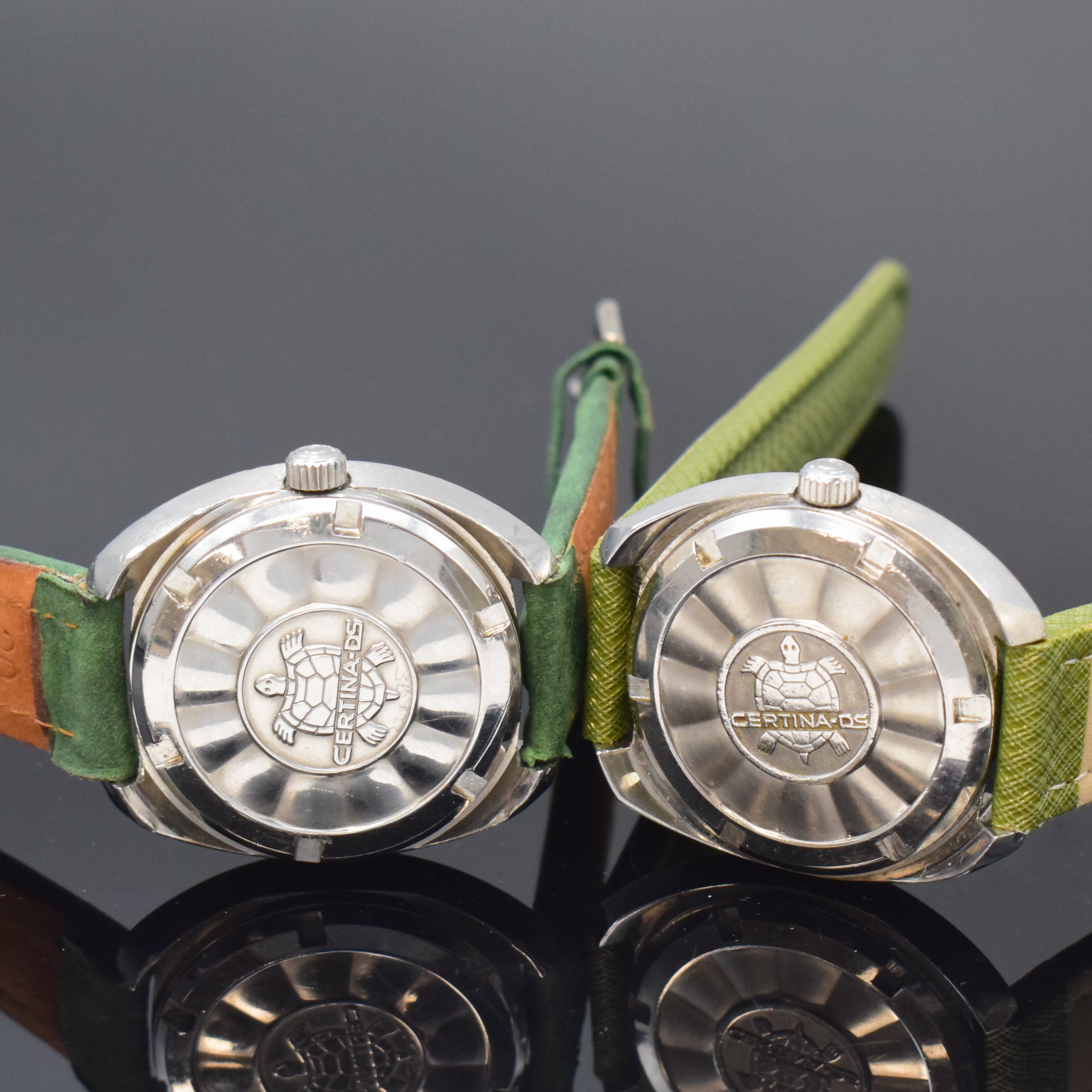 Detail c: CERTINA DS-2 2 Herrenarmbanduhren in Stahl, Schweiz um 1970, Automatik, tonneauförm. Geh., verschr. Böden m. Schildkröte, orig. Kronen, 1 x ...